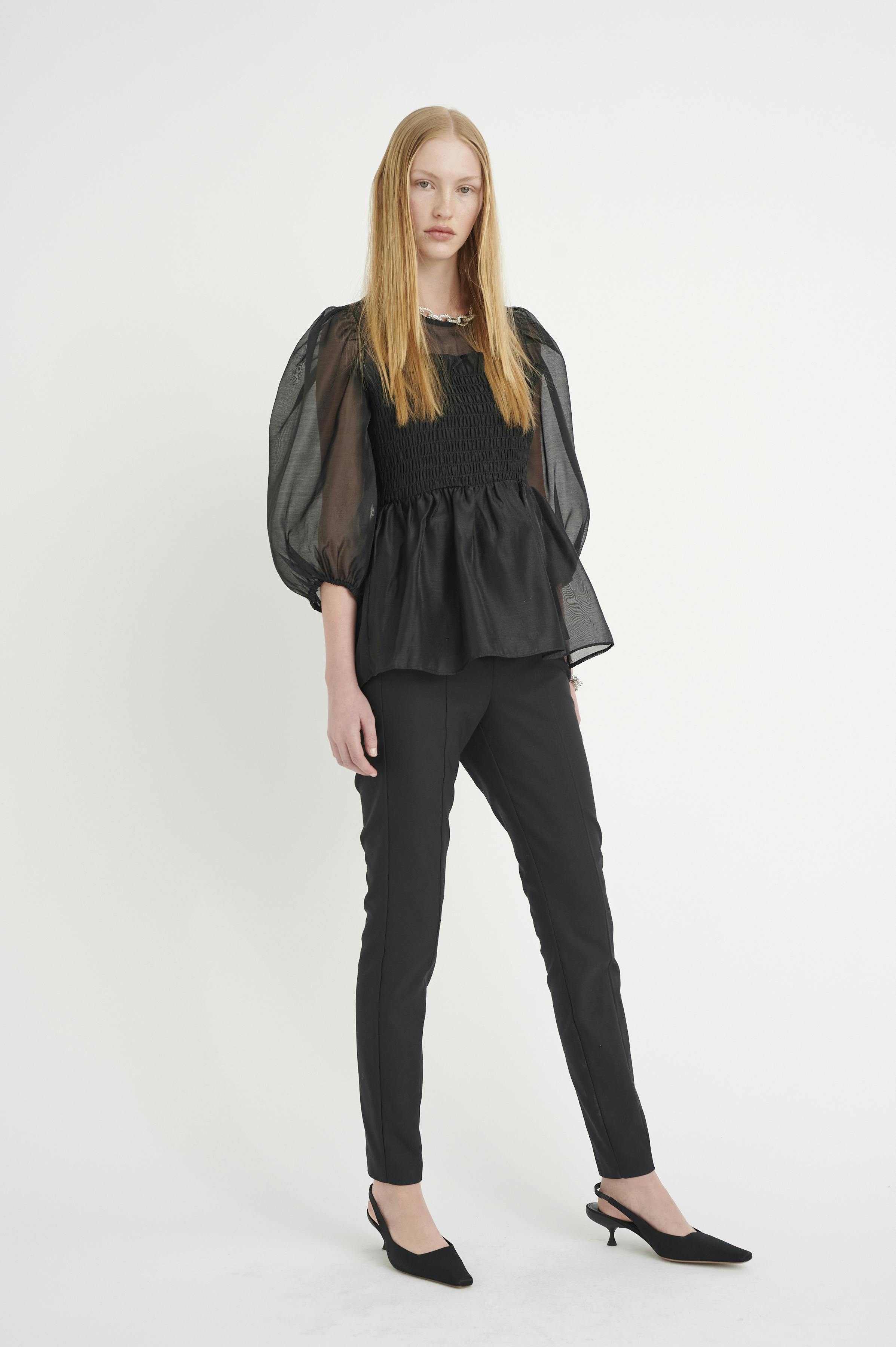 FuraiIW Blouse LOOKBOOK FRONT 30107731-194008