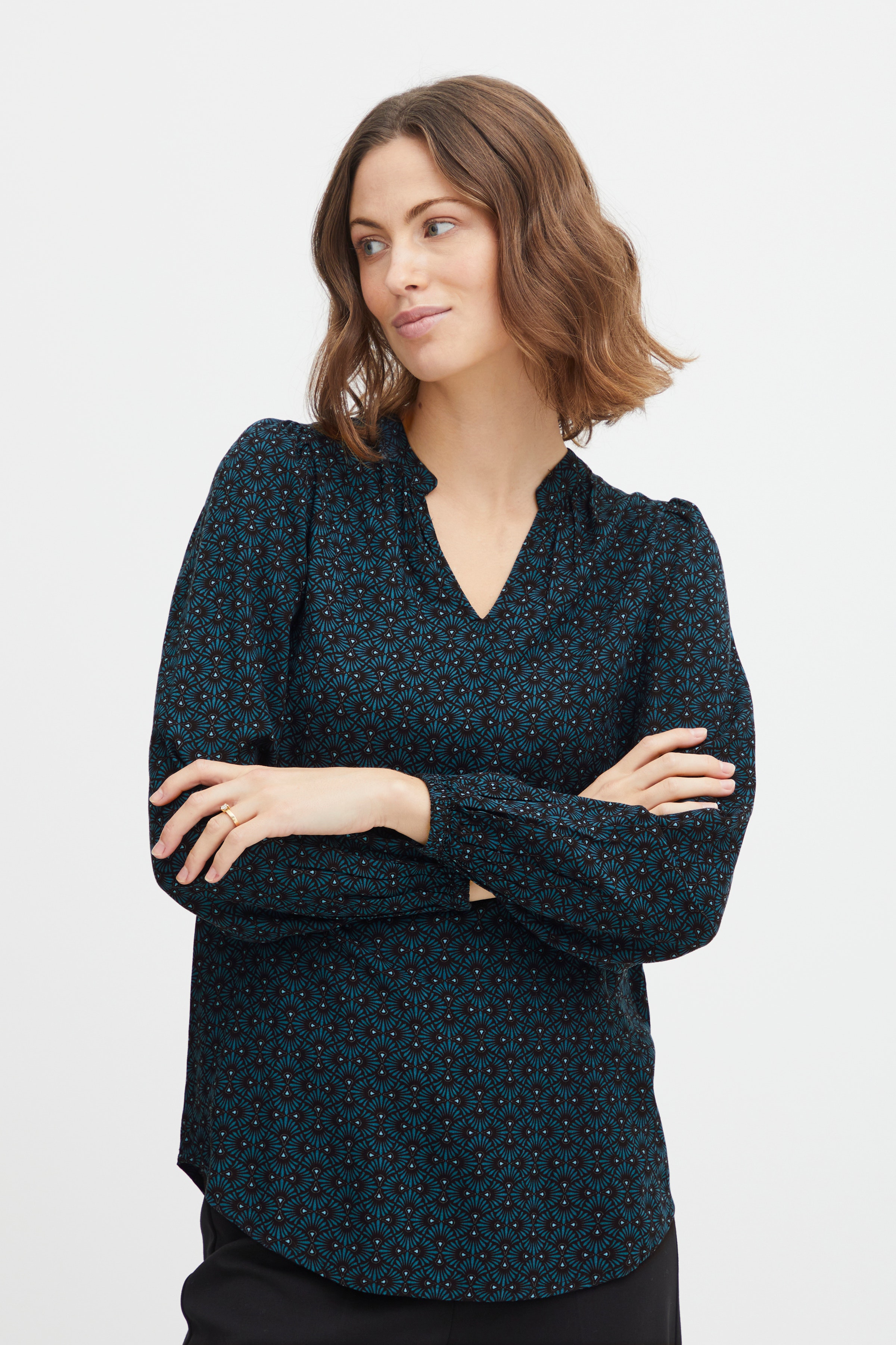 FRGLOW Bluse LOOKBOOK FRONT 20612004-201625