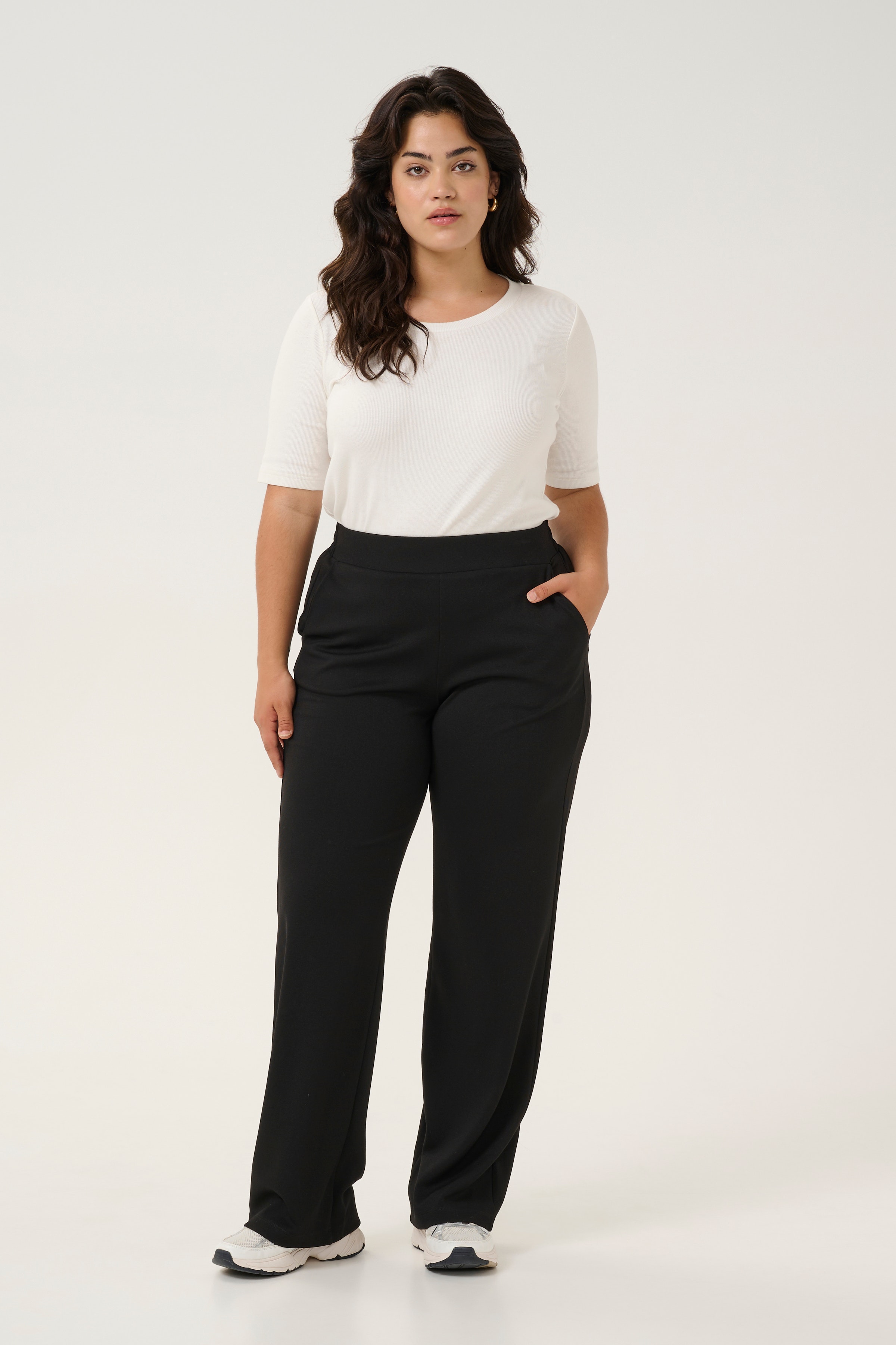 KCfrey Trousers LOOKBOOK FRONT 10582952-100121