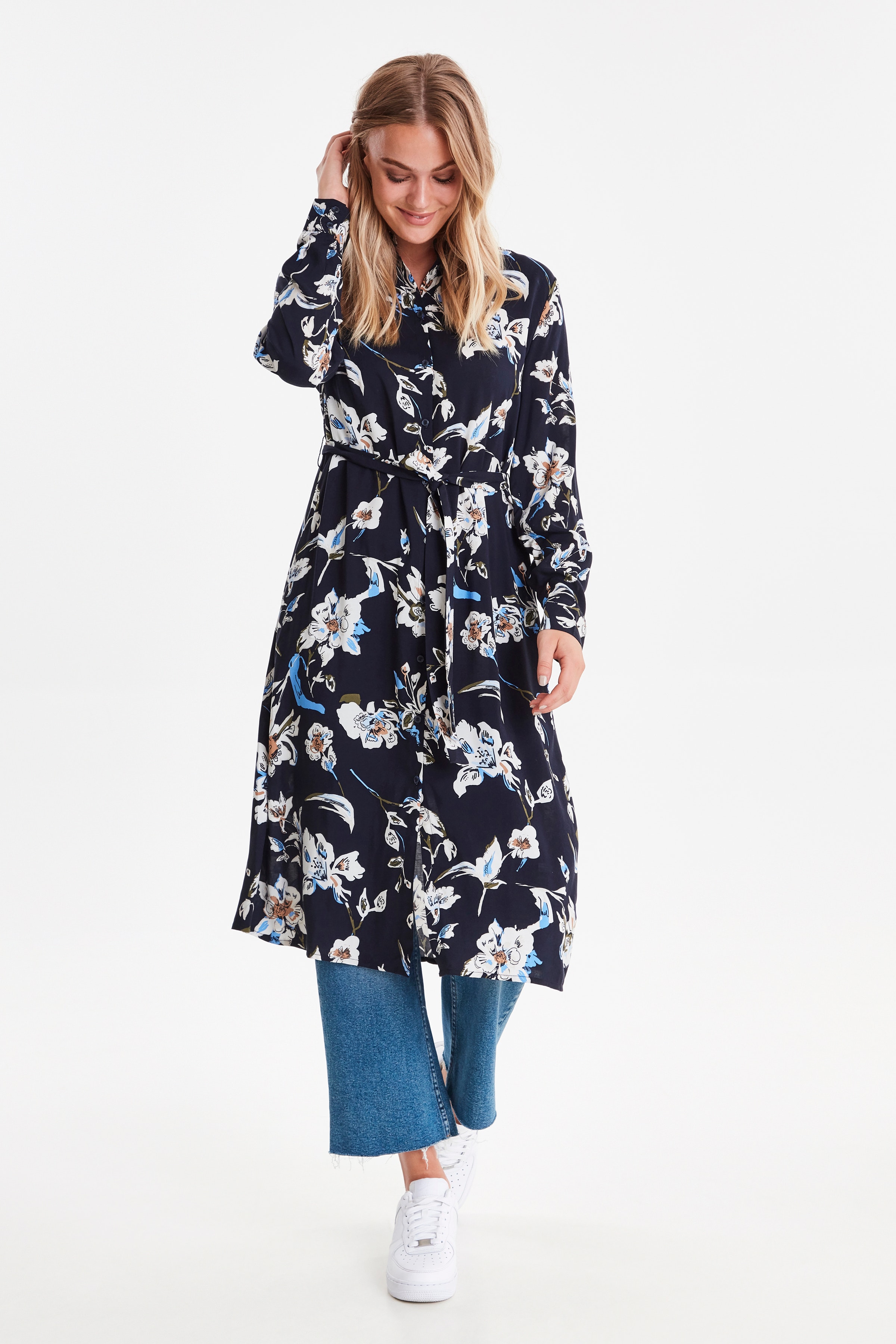 BYIlena skjortekjole LOOKBOOK FRONT 20807479-80033