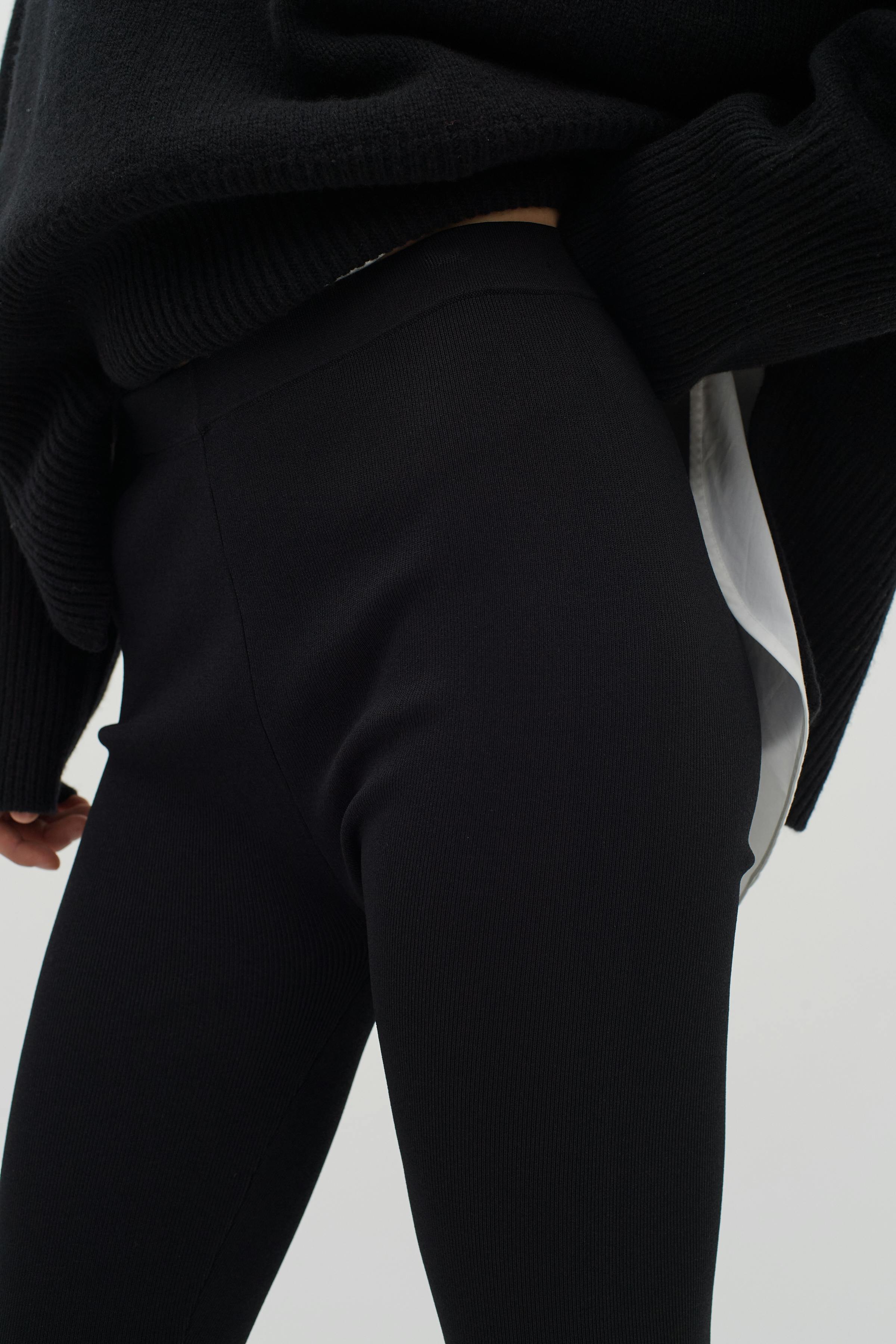 RevelIW Trousers LOOKBOOK DETAIL 30108594-194008