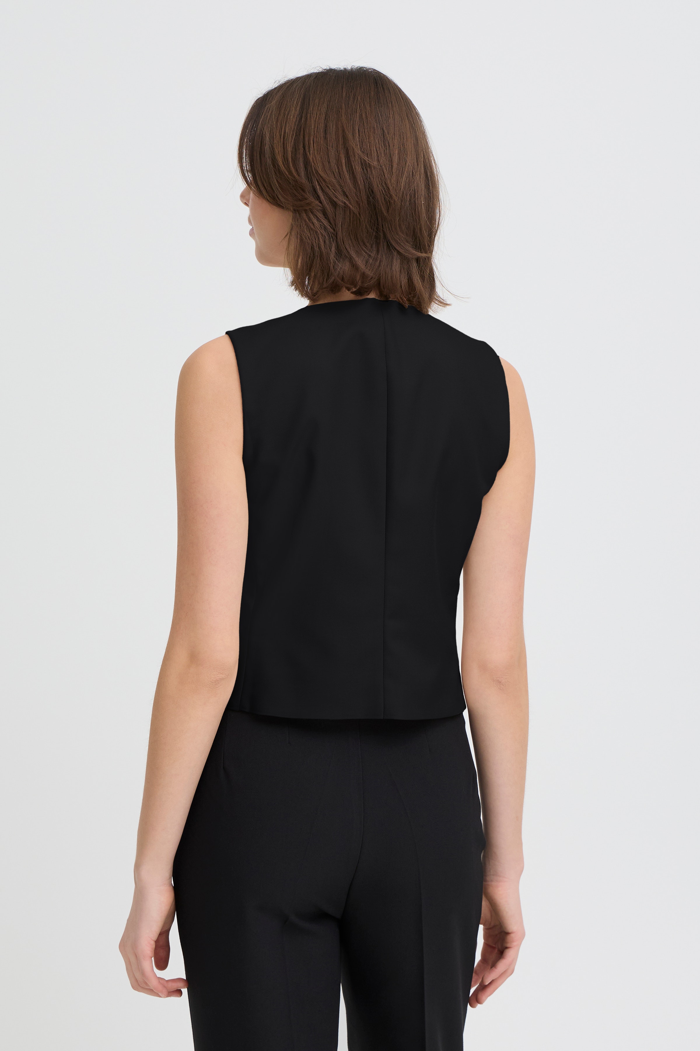 FRABIGAIL Väst LOOKBOOK BACK 20615095-200113