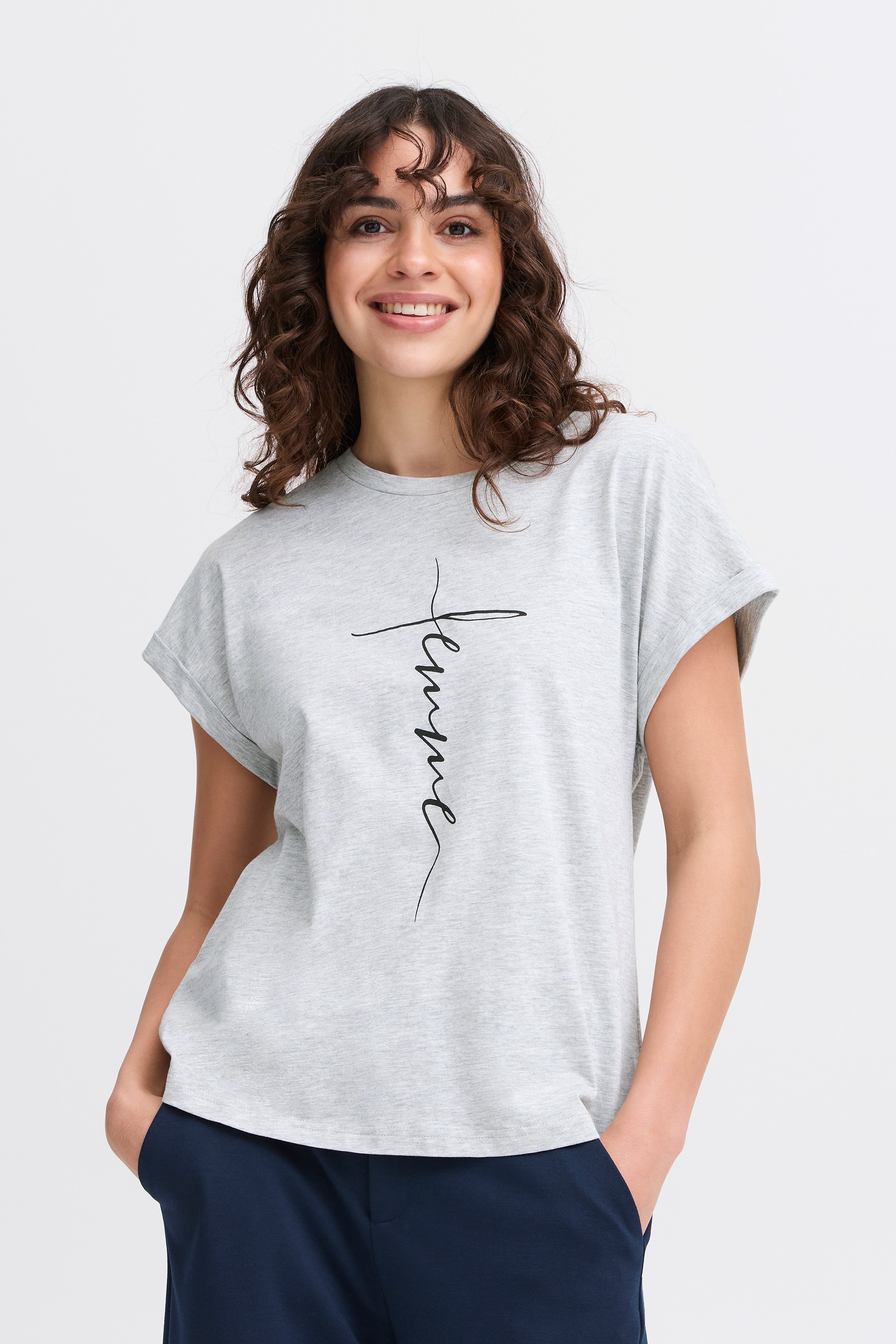 FREDENA T-shirt LOOKBOOK FRONT 20615462-200672