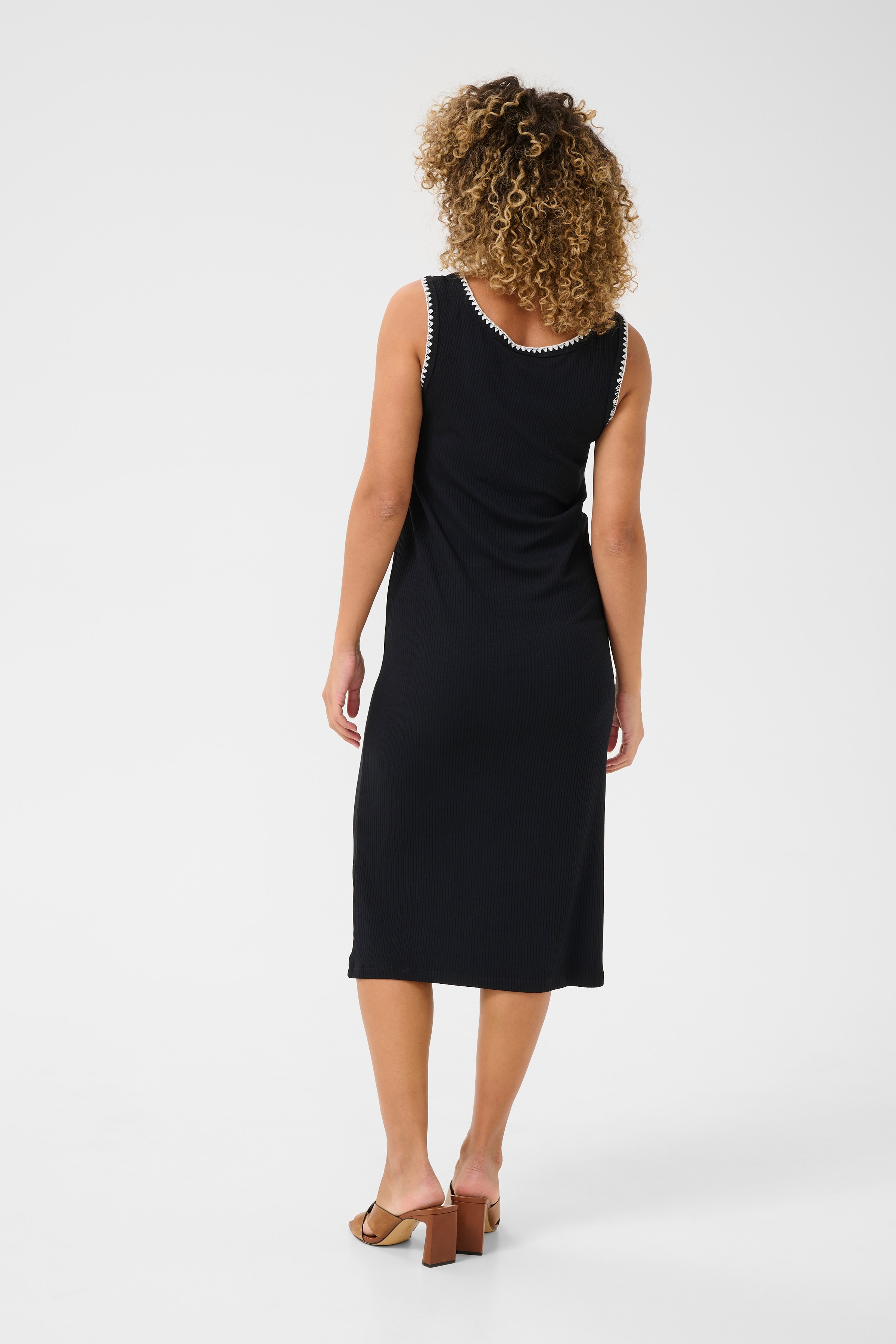 CRRibba Kjole LOOKBOOK BACK 10613757-100120