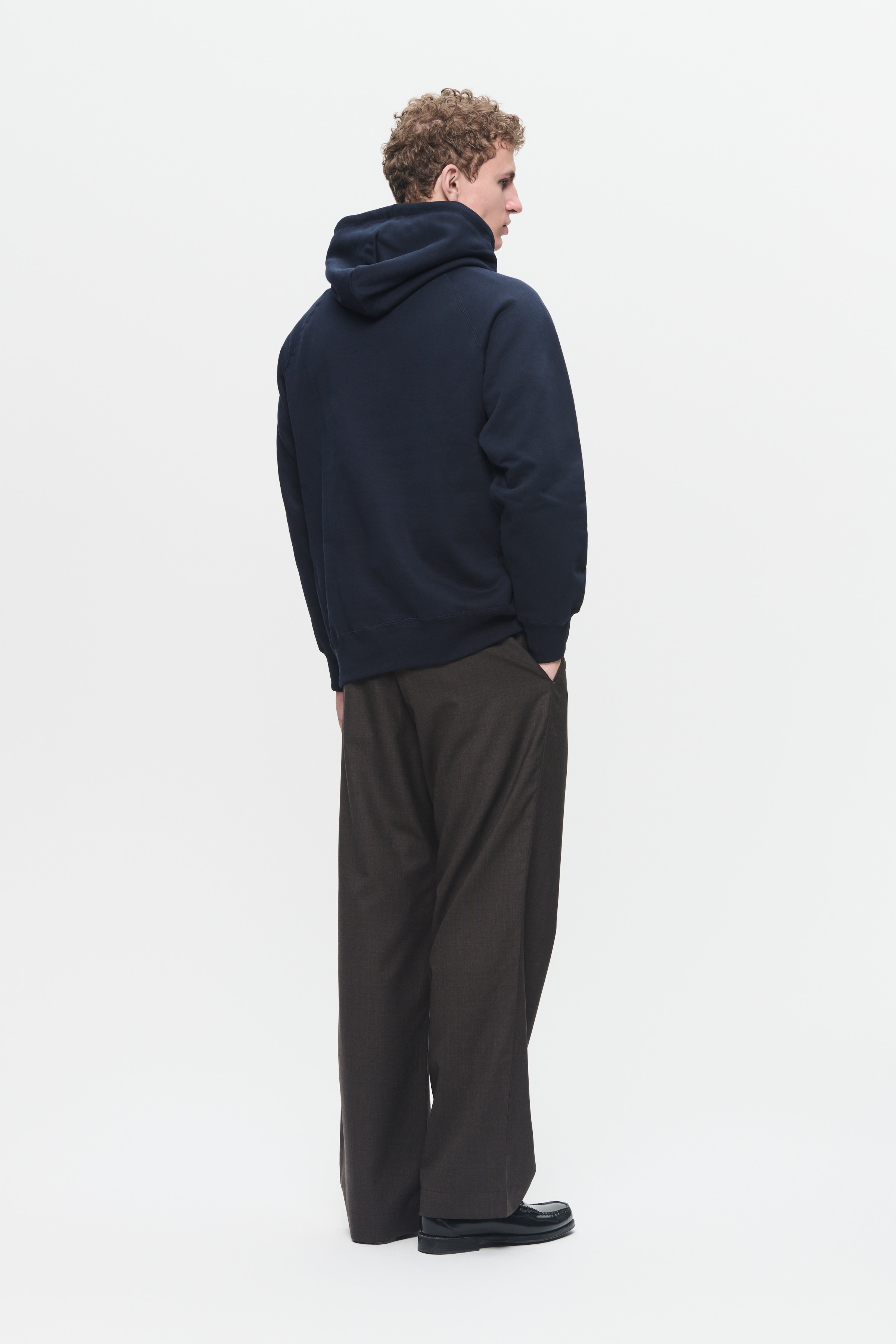 WWFred Sweatshirt LOOKBOOK BACK 30250243-W7000