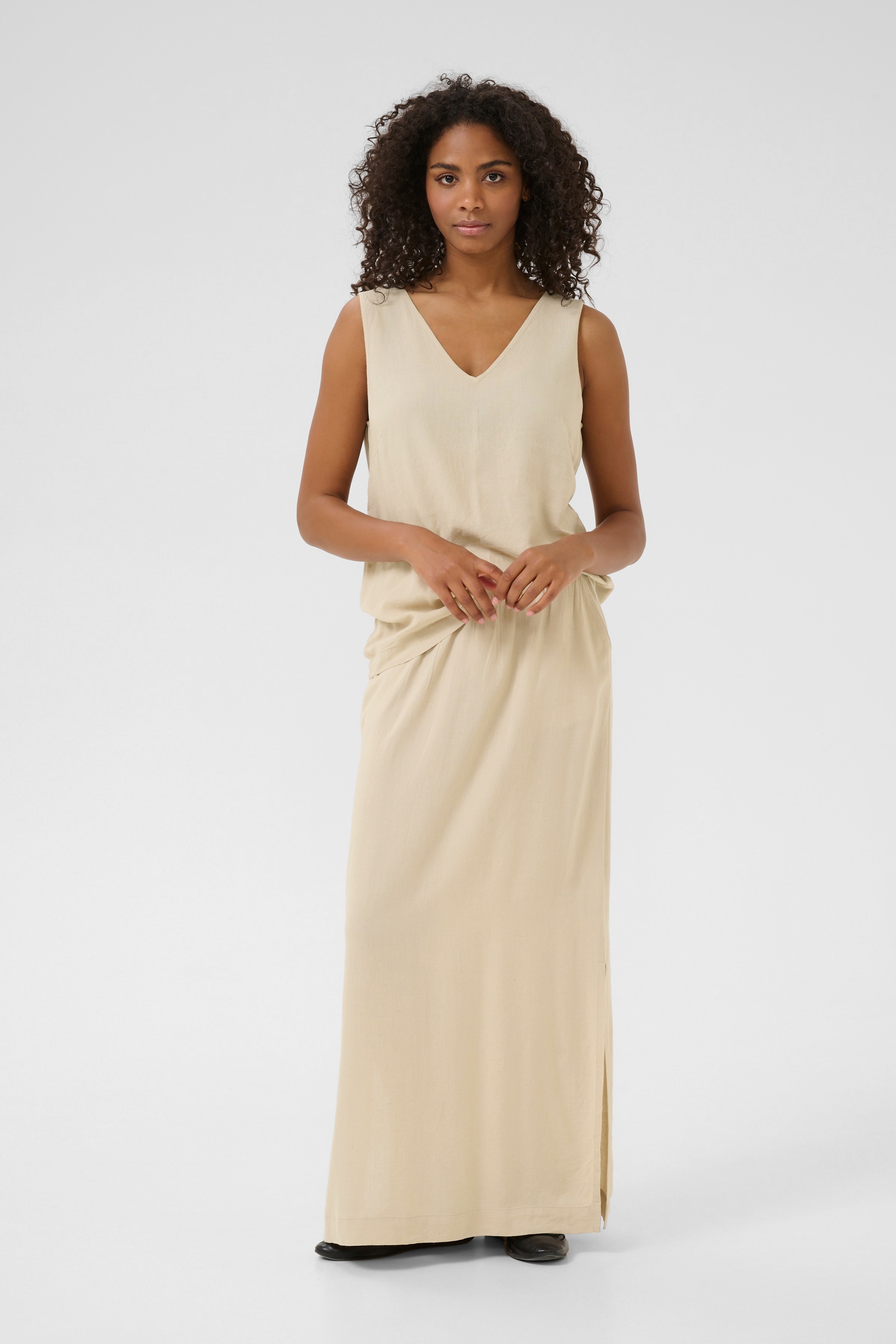 KAmilia Lin Skjørt LOOKBOOK FRONT 10509664-151305
