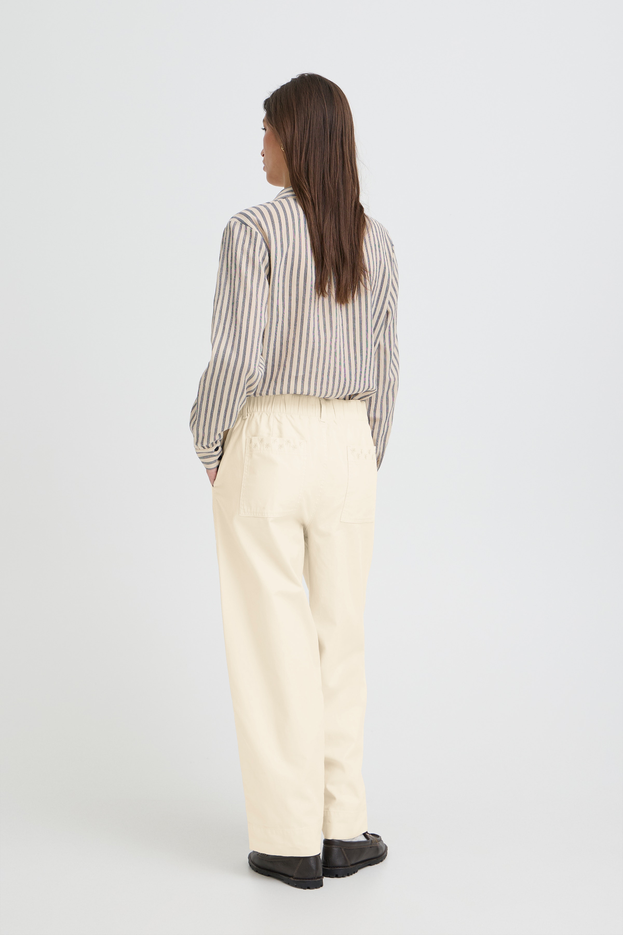 BYELMA Byxor LOOKBOOK BACK 20818438-130905