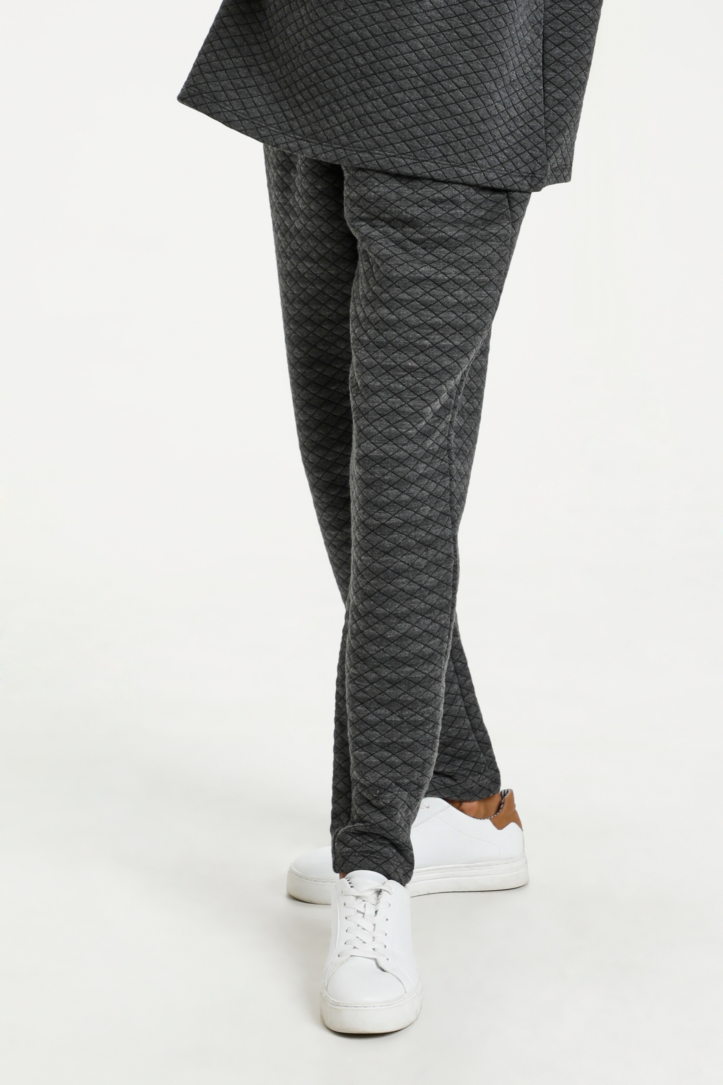 Stickad byxor LOOKBOOK FRONT 10505797-100125