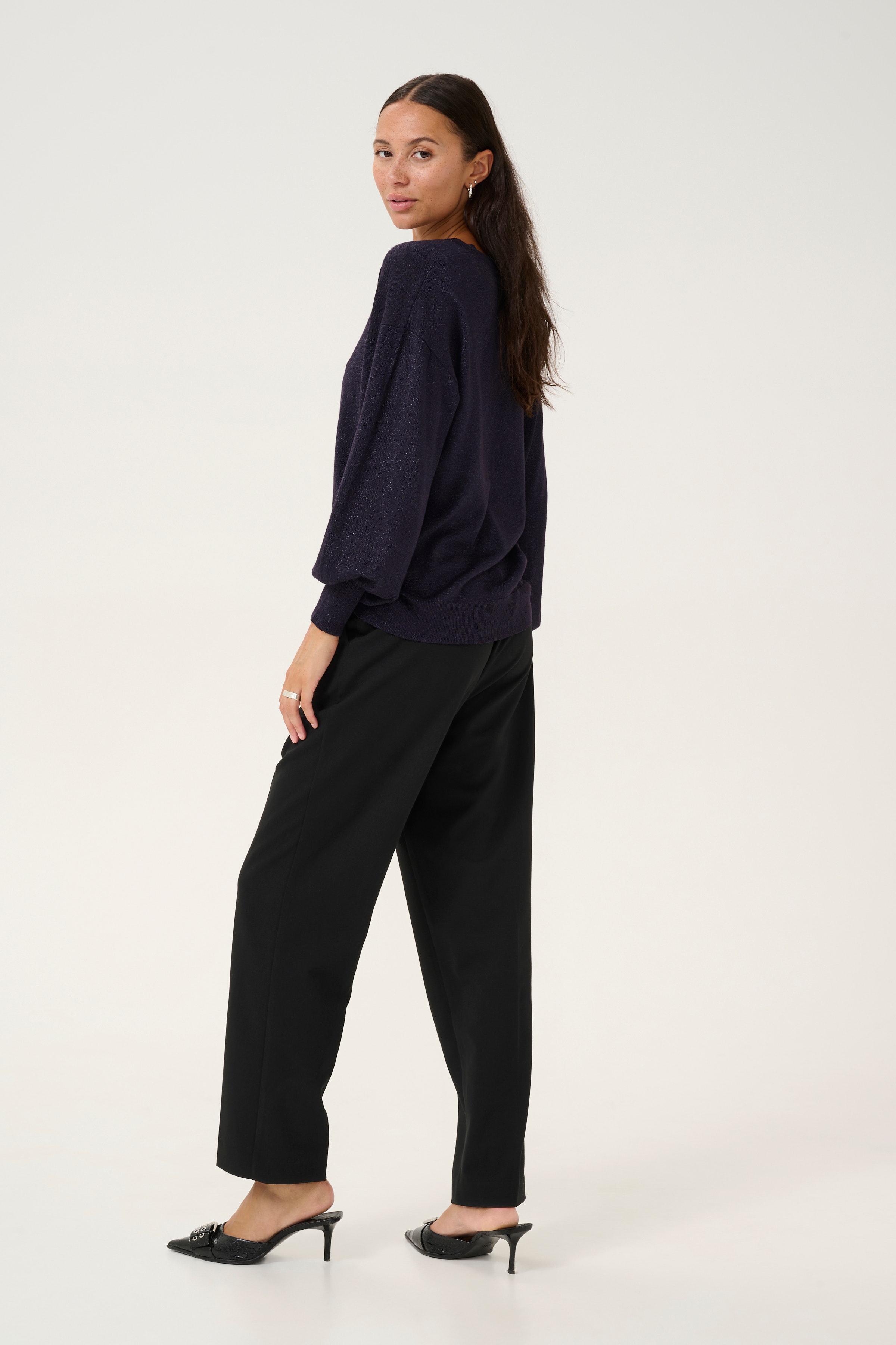 KAregina Glimmergenser LOOKBOOK BACK 10507977-106557