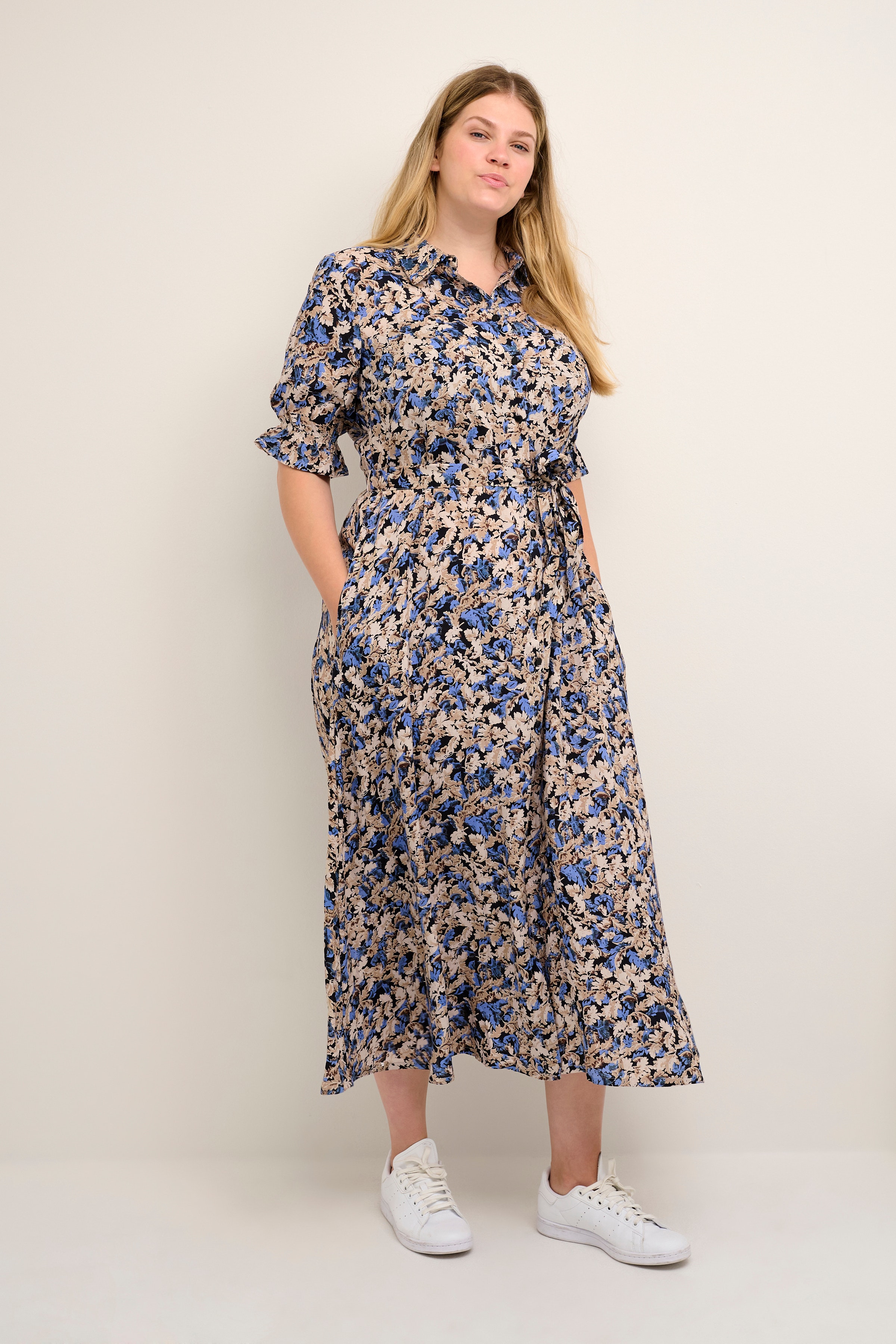 KCbetty Jurk LOOKBOOK FRONT 10580936-102936