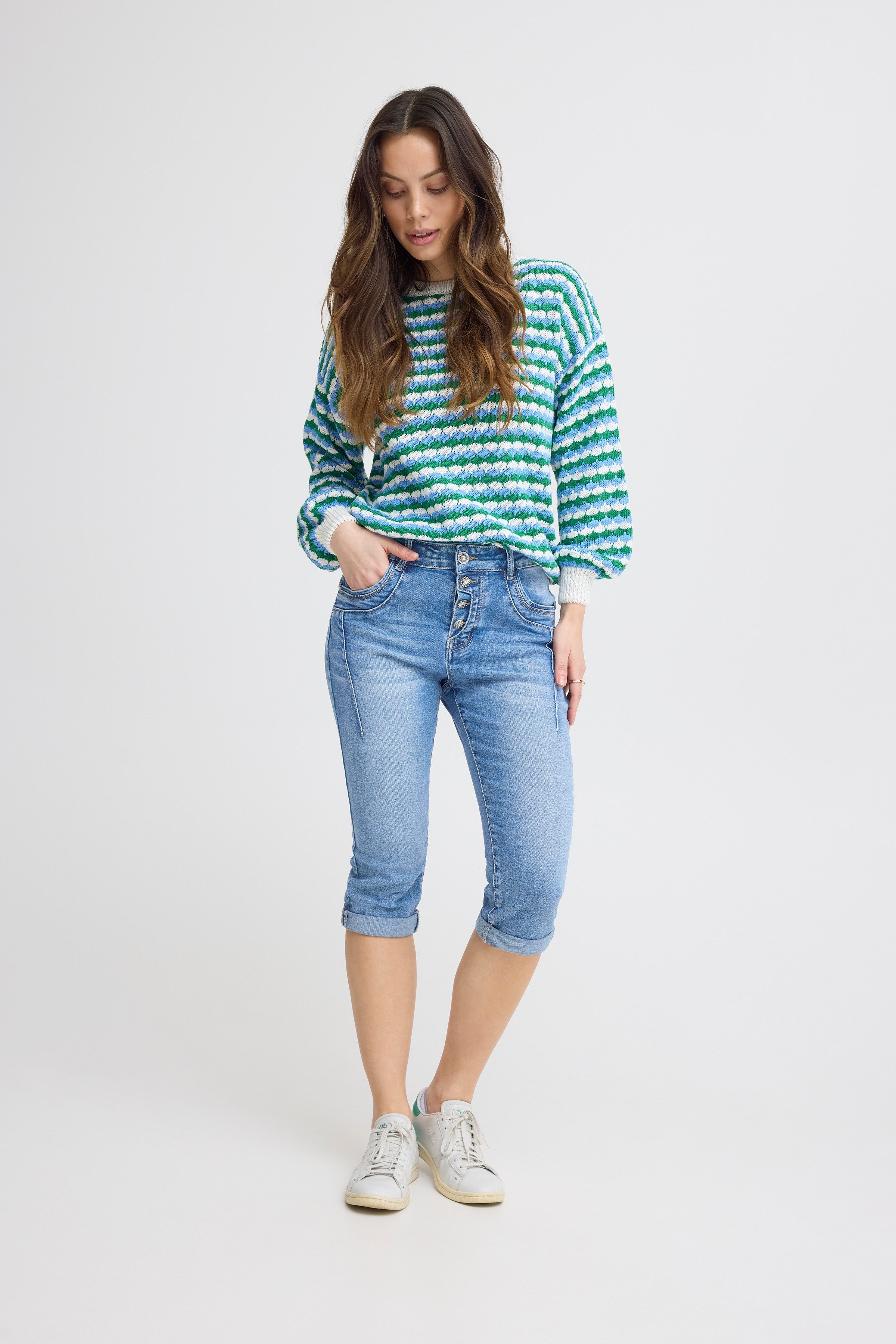SBCAROLINE Capri bukser LOOKBOOK FRONT 22100948-202820