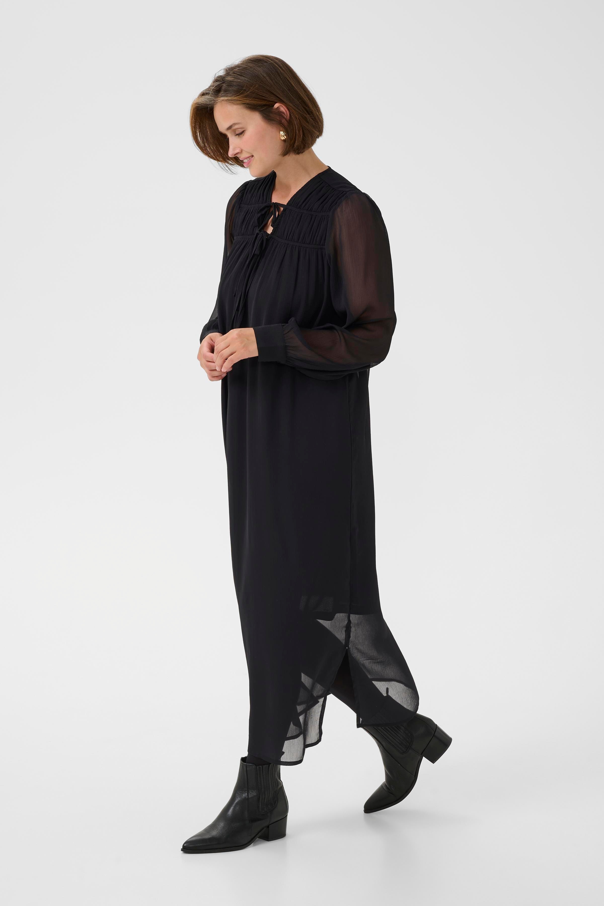 BPcarin Kleid LOOKBOOK FRONT 40200055-100121
