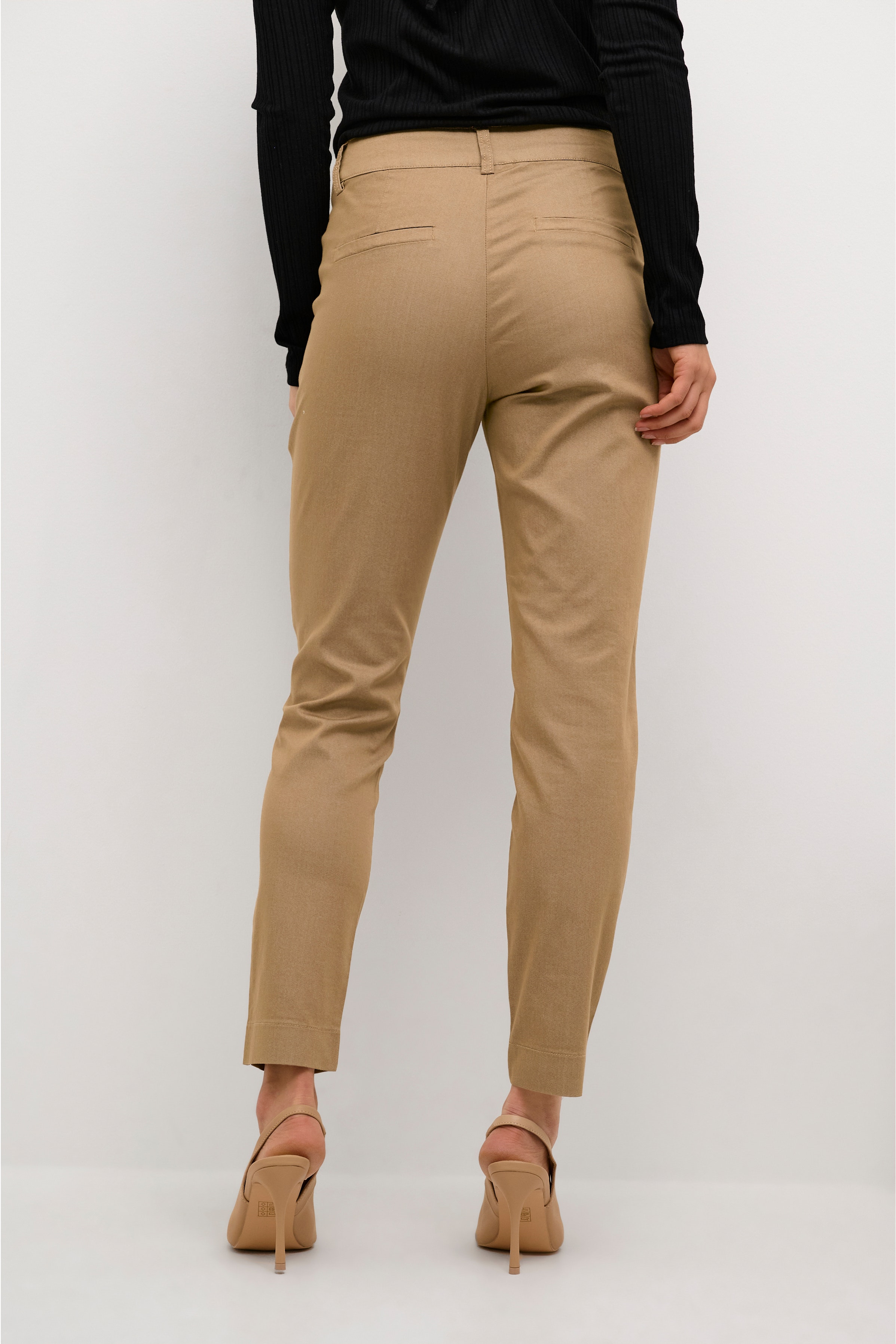 KAlea Bukser LOOKBOOK BACK 10505191-171115