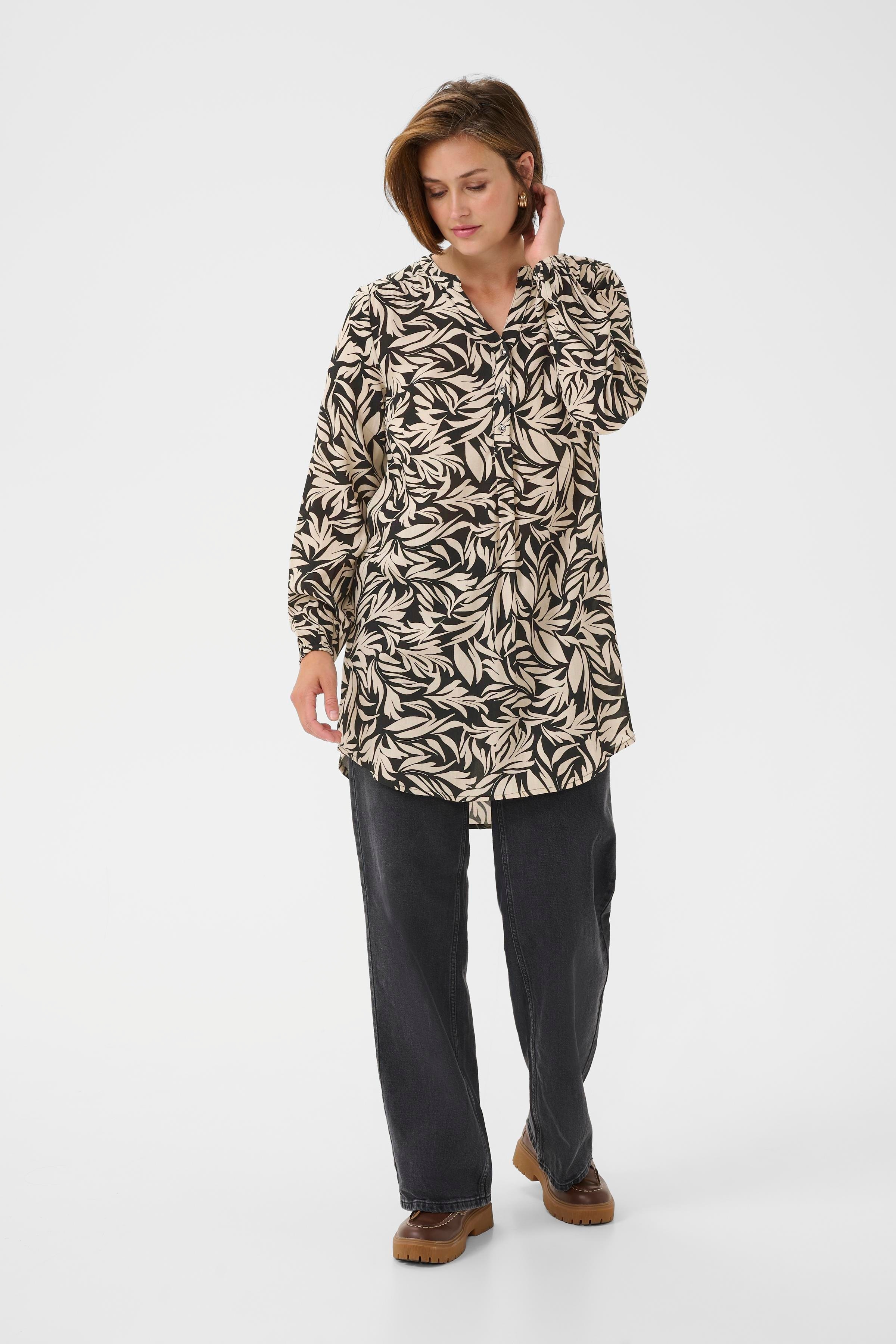 BPfanny Tunika LOOKBOOK FRONT 40200039-108637