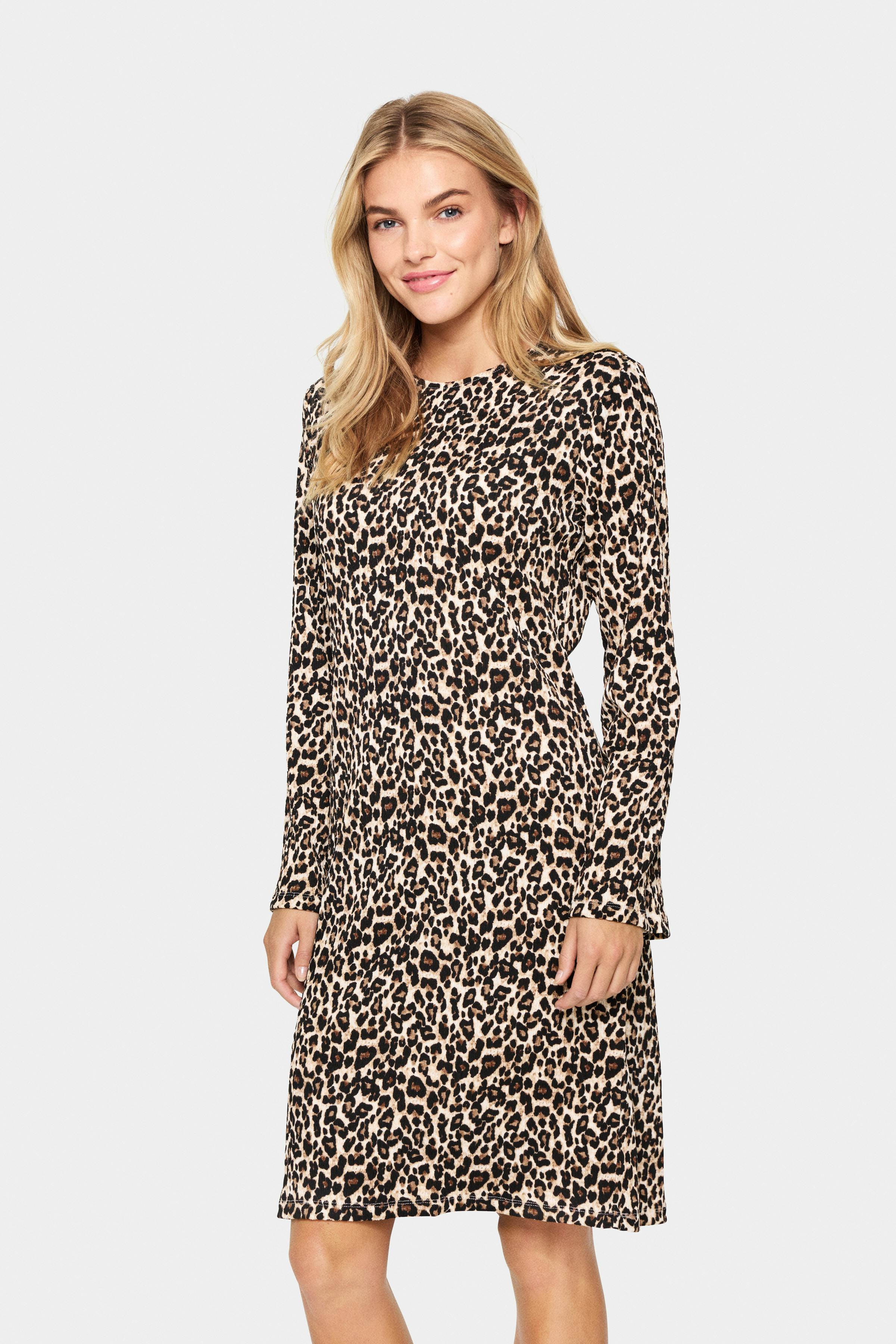 IlyssaSZ Leopard Kjole LOOKBOOK FRONT 30513752-302839