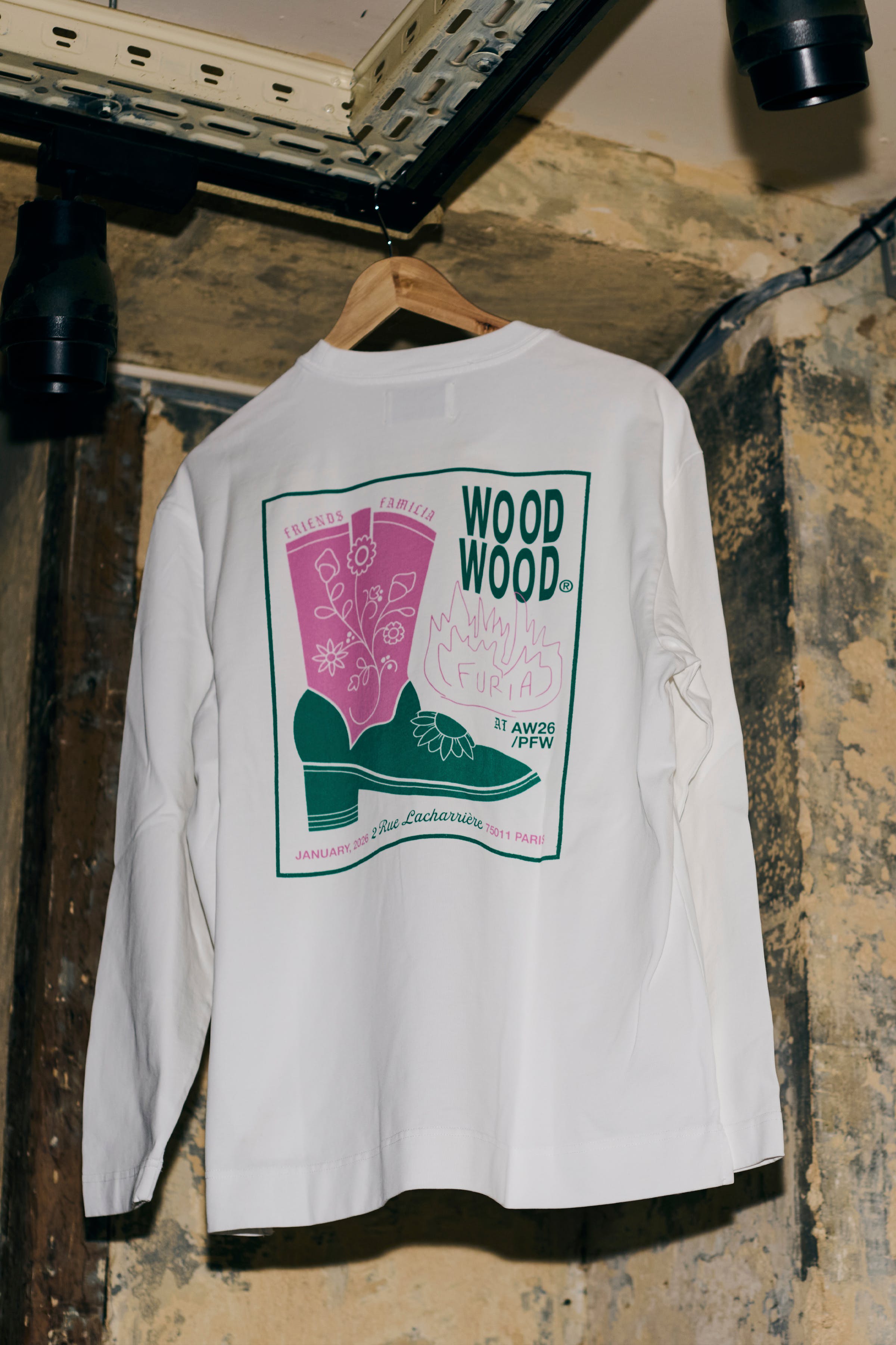 WWFuria T-shirt LOCATION NONE 30252372-110601