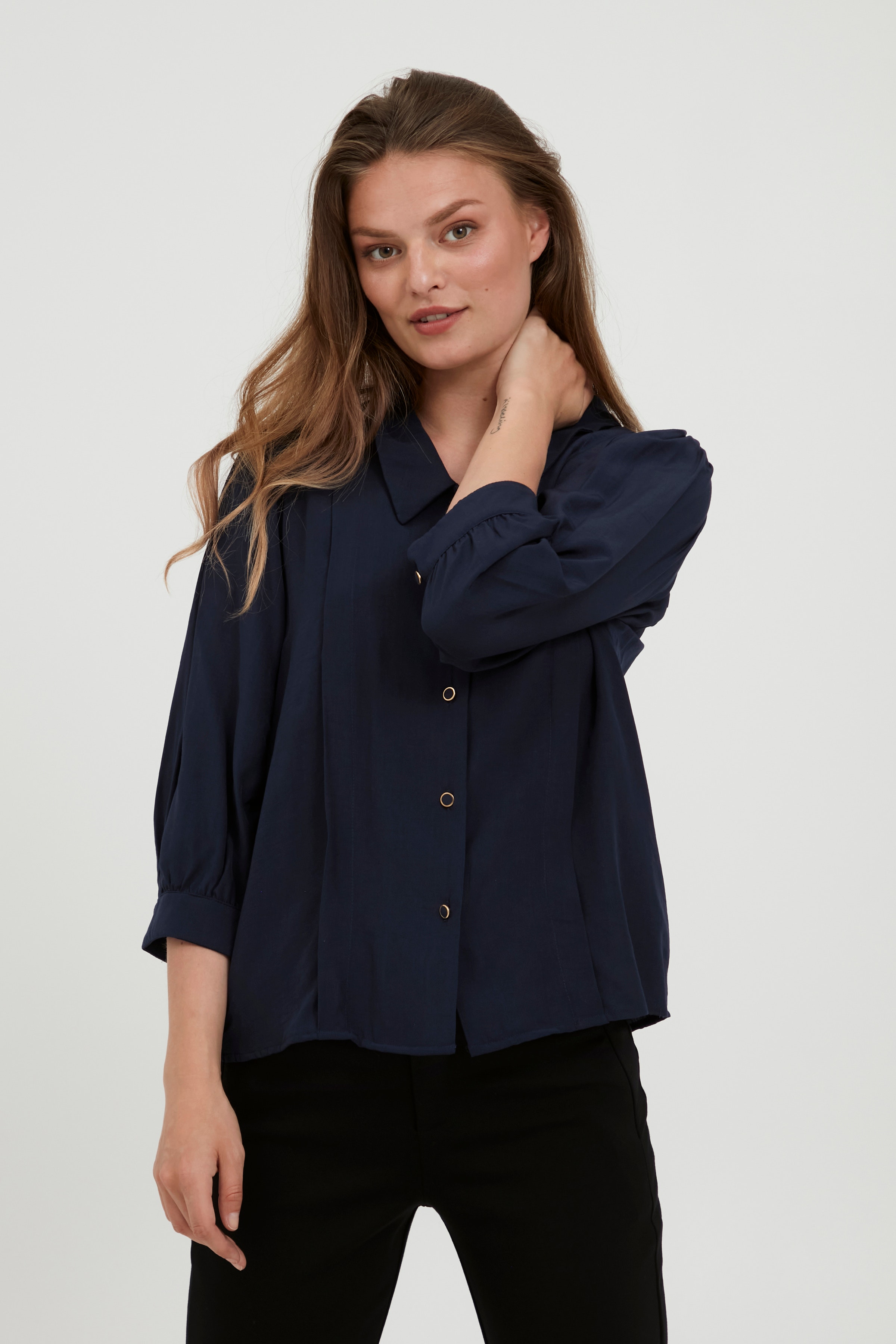 Blouse with long sleeve LOOKBOOK FRONT 20404134-193923