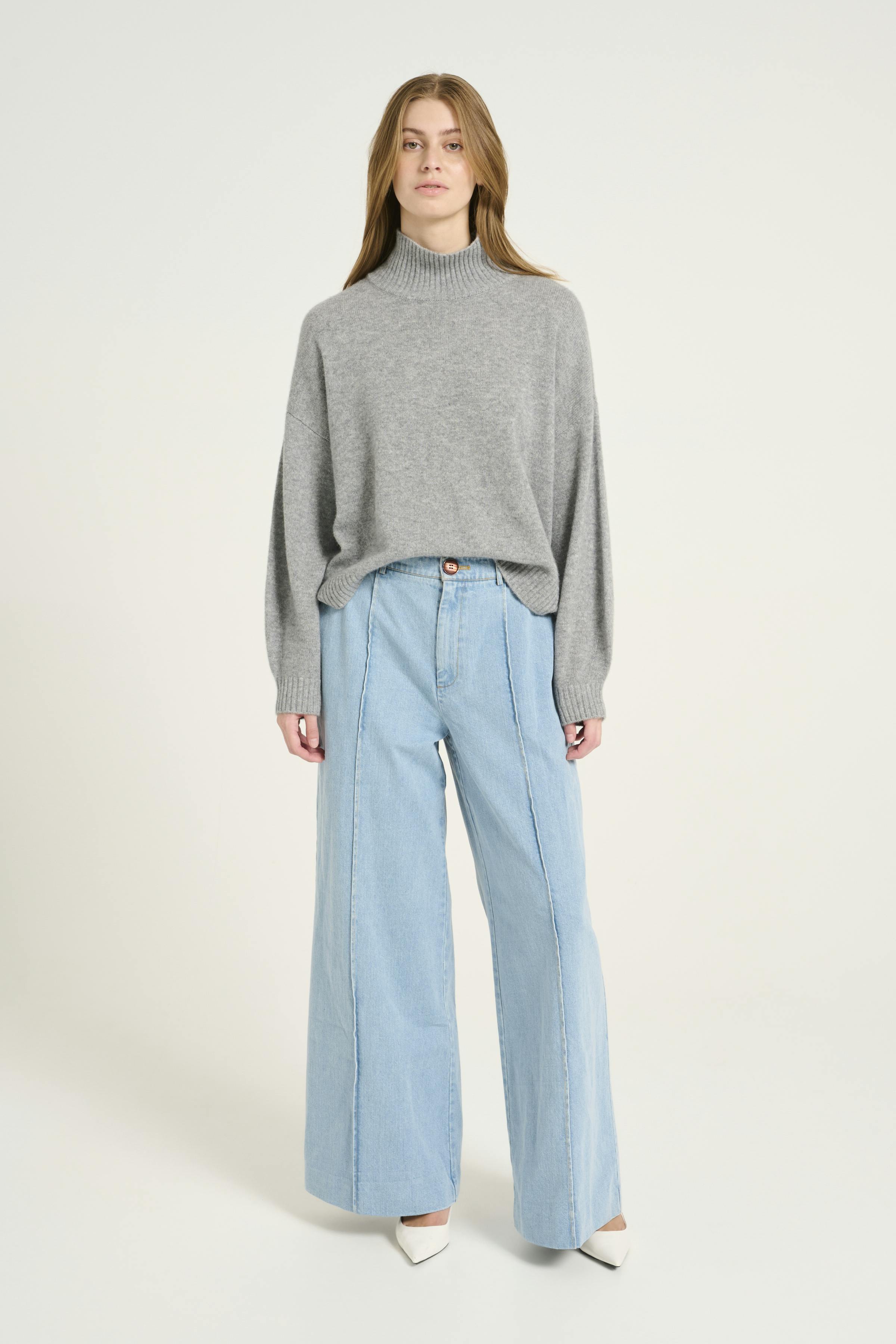 VellaGZ Trousers LOOKBOOK FRONT 10910096-104611