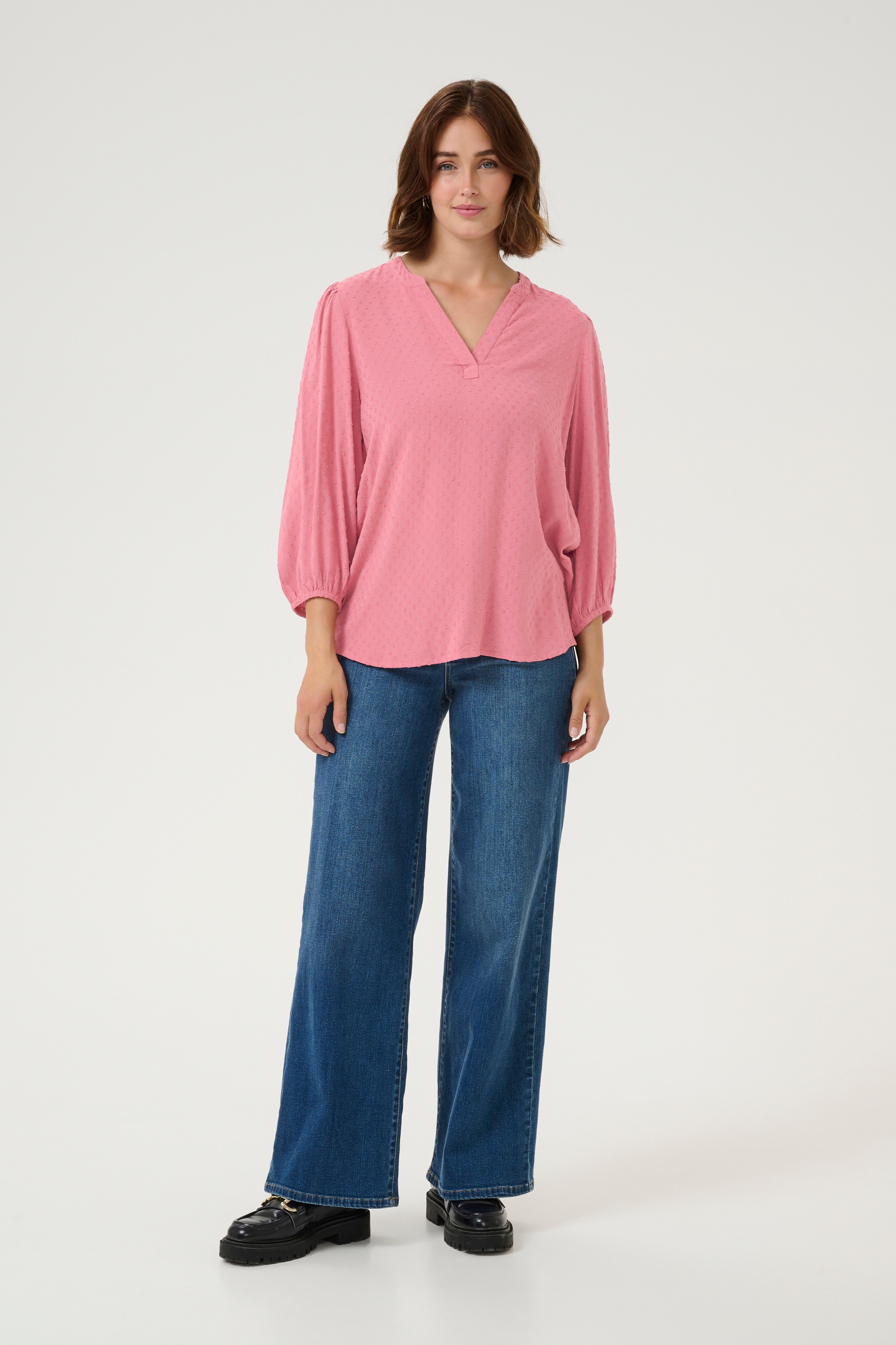 KAanny Bluse LOOKBOOK FRONT 10510056-171609