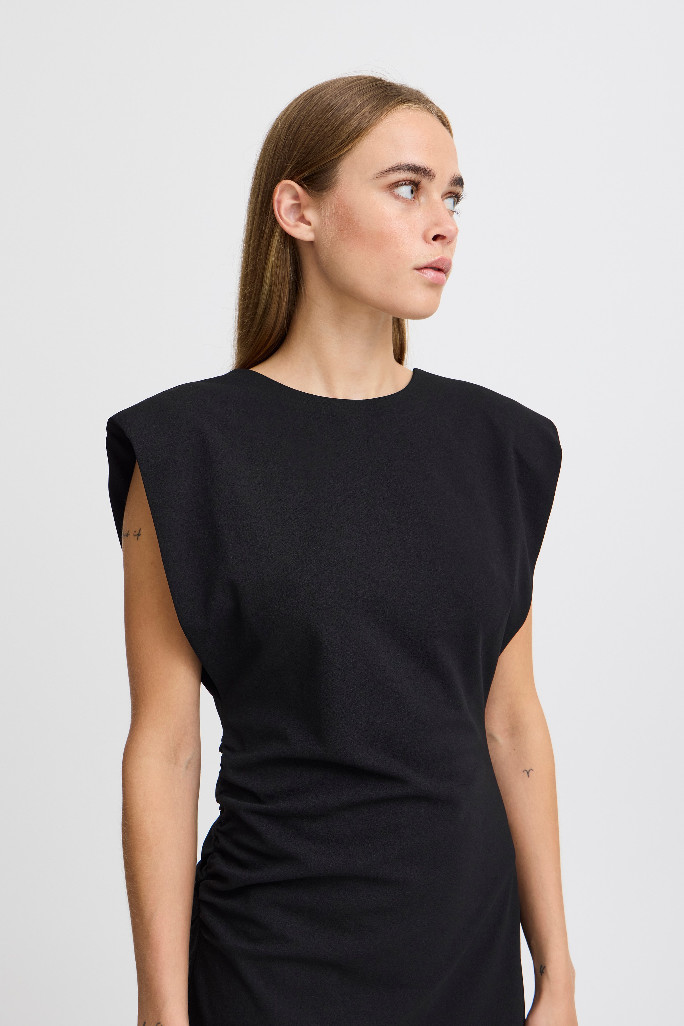 IHMITINE Kjole LOOKBOOK DETAIL 20122237-194008