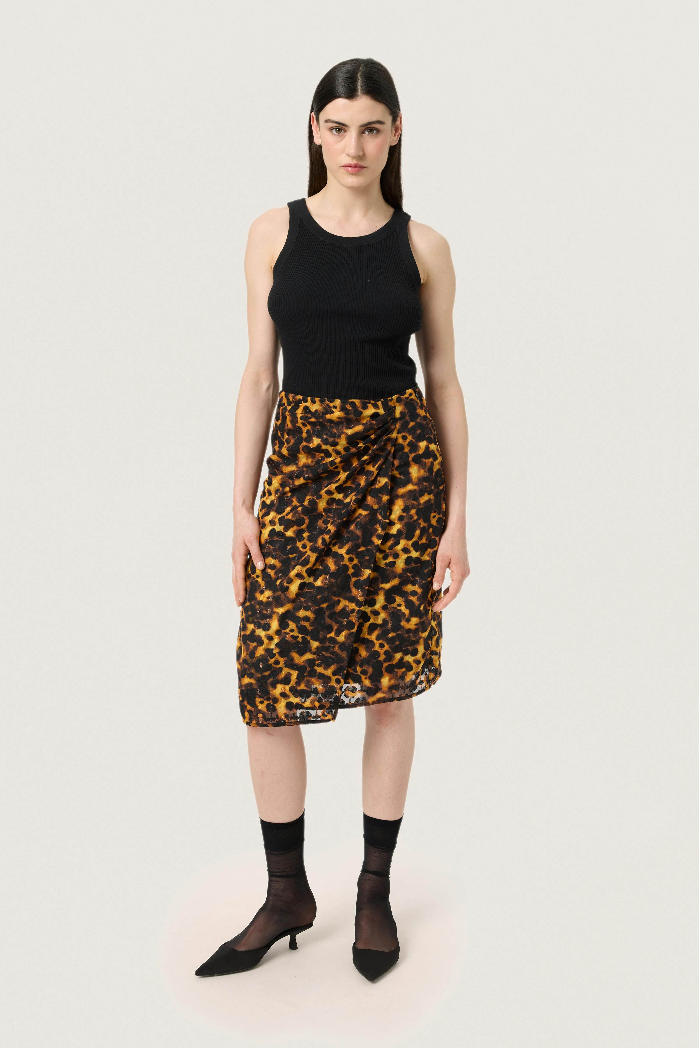 SLGunvy Skirt LOOKBOOK FRONT 30407815-303276