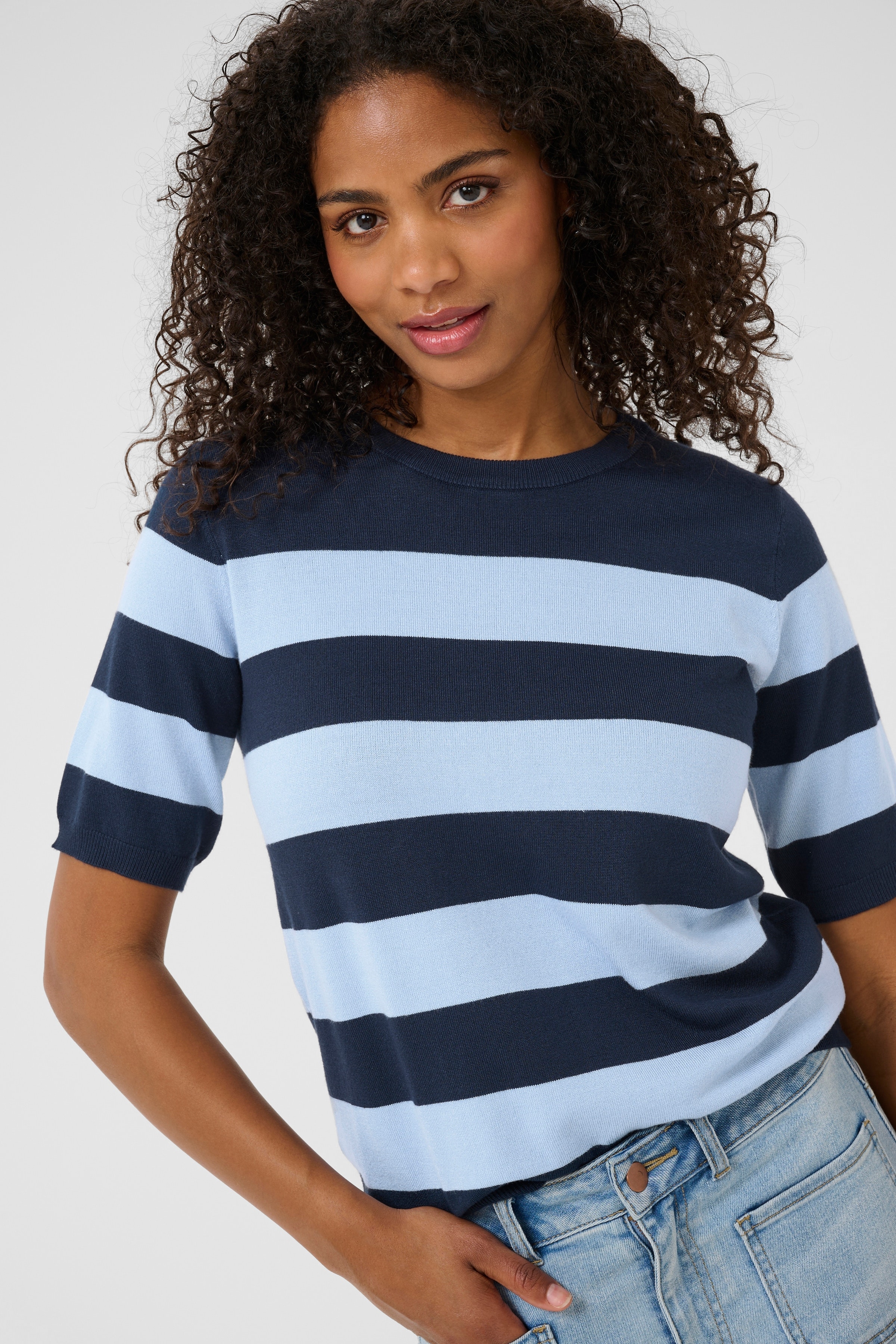 KAlizza Pullover LOOKBOOK DETAIL 10508410-107979