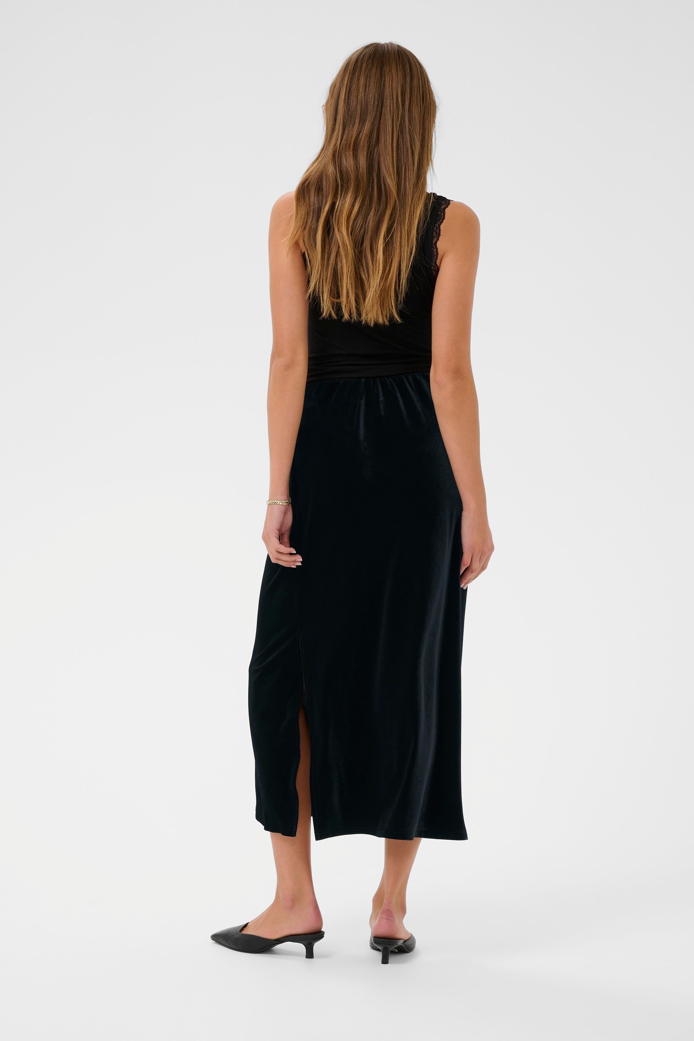 KAkelly Skirt LOOKBOOK BACK 10511204-100121