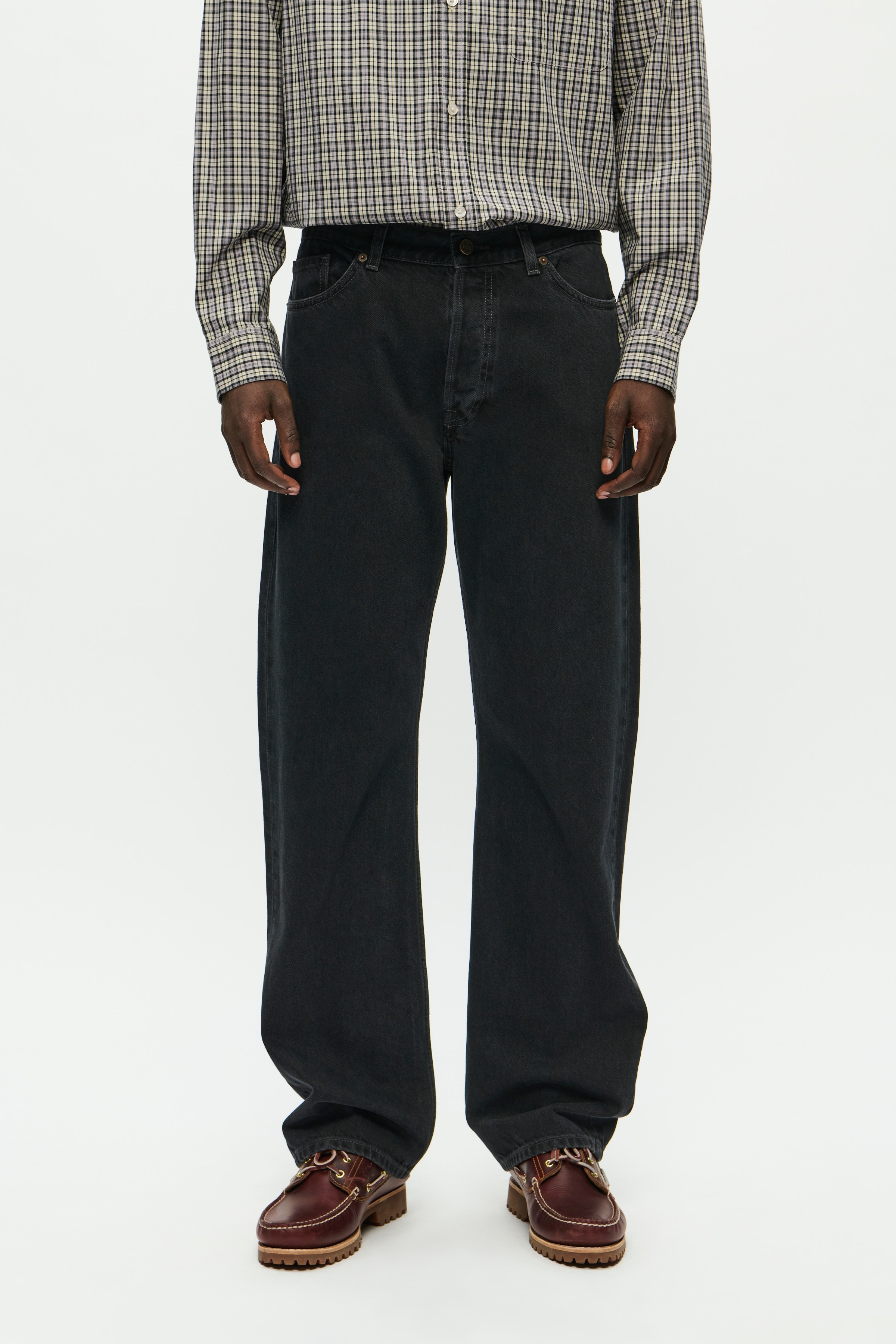 WWType 2 Jeans LOOKBOOK FRONT 30251601-304315