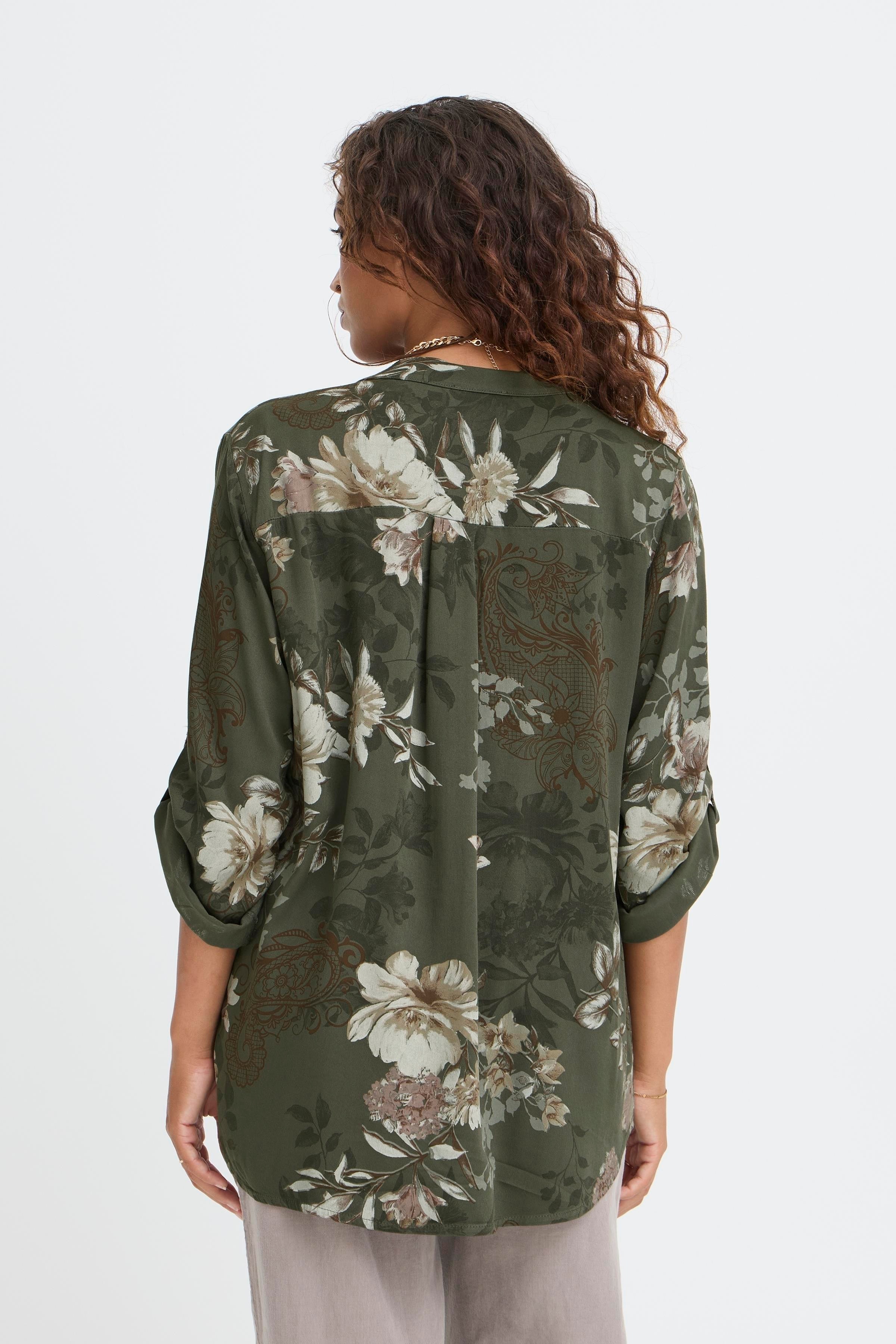 SBWILLOW Bluse LOOKBOOK BACK 22101109-180515
