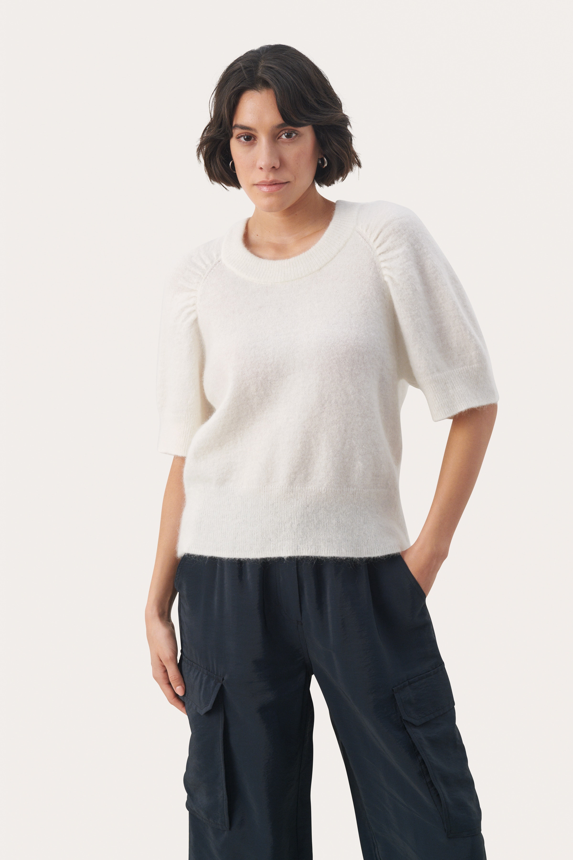 EsperanzaPW Pullover LOOKBOOK FRONT 30308446-114801