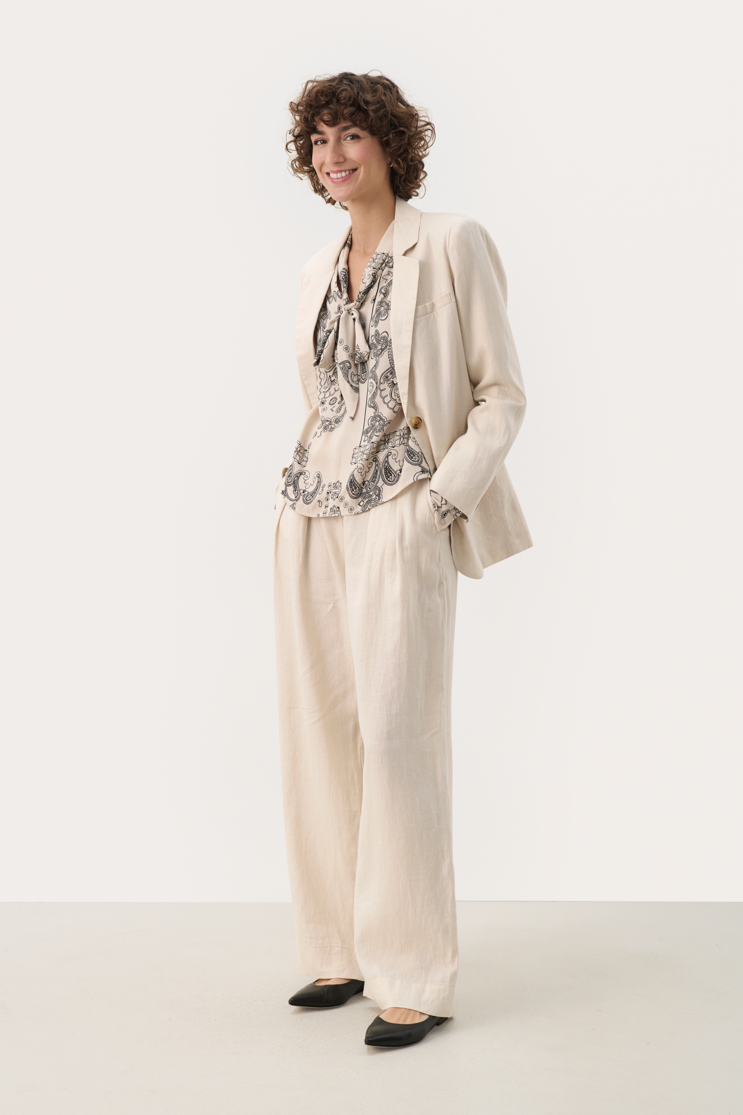 NyanPW Blazer LOOKBOOK BACK 30309561-130400