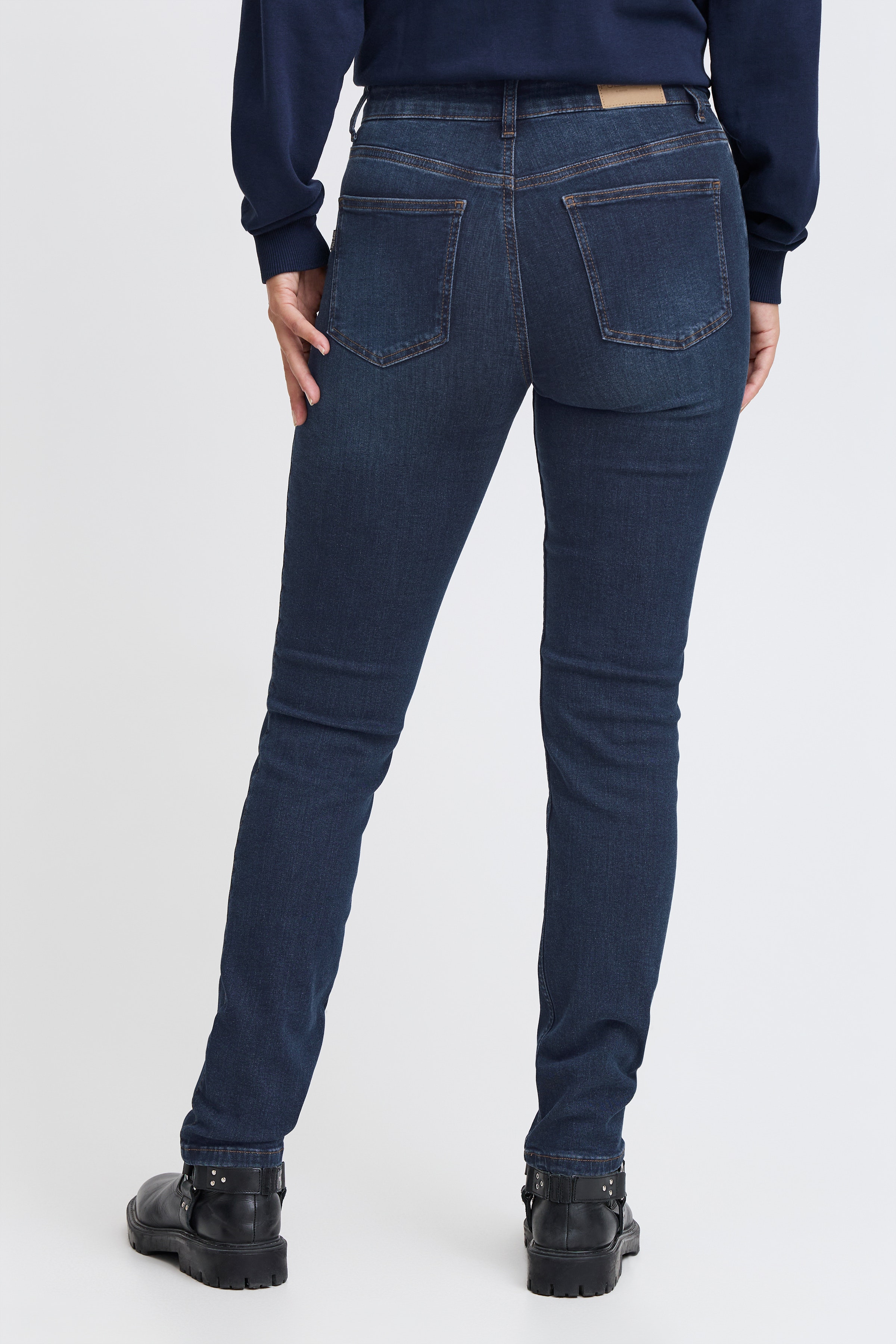 PZEMMA HW Jeans medium straight LOOKBOOK BACK 50206336-200002