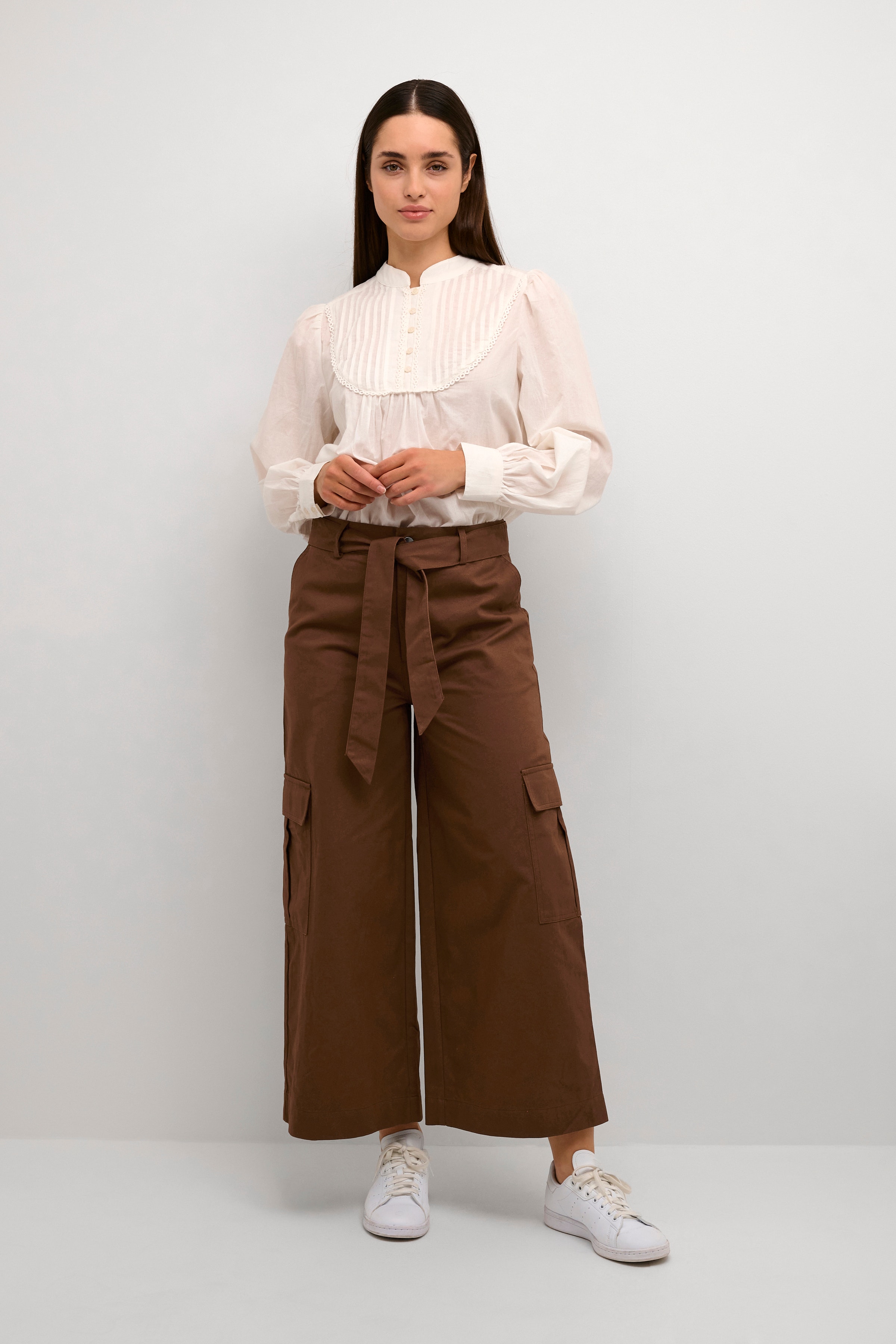 KAcarmen Bukser LOOKBOOK FRONT 10507581-181232