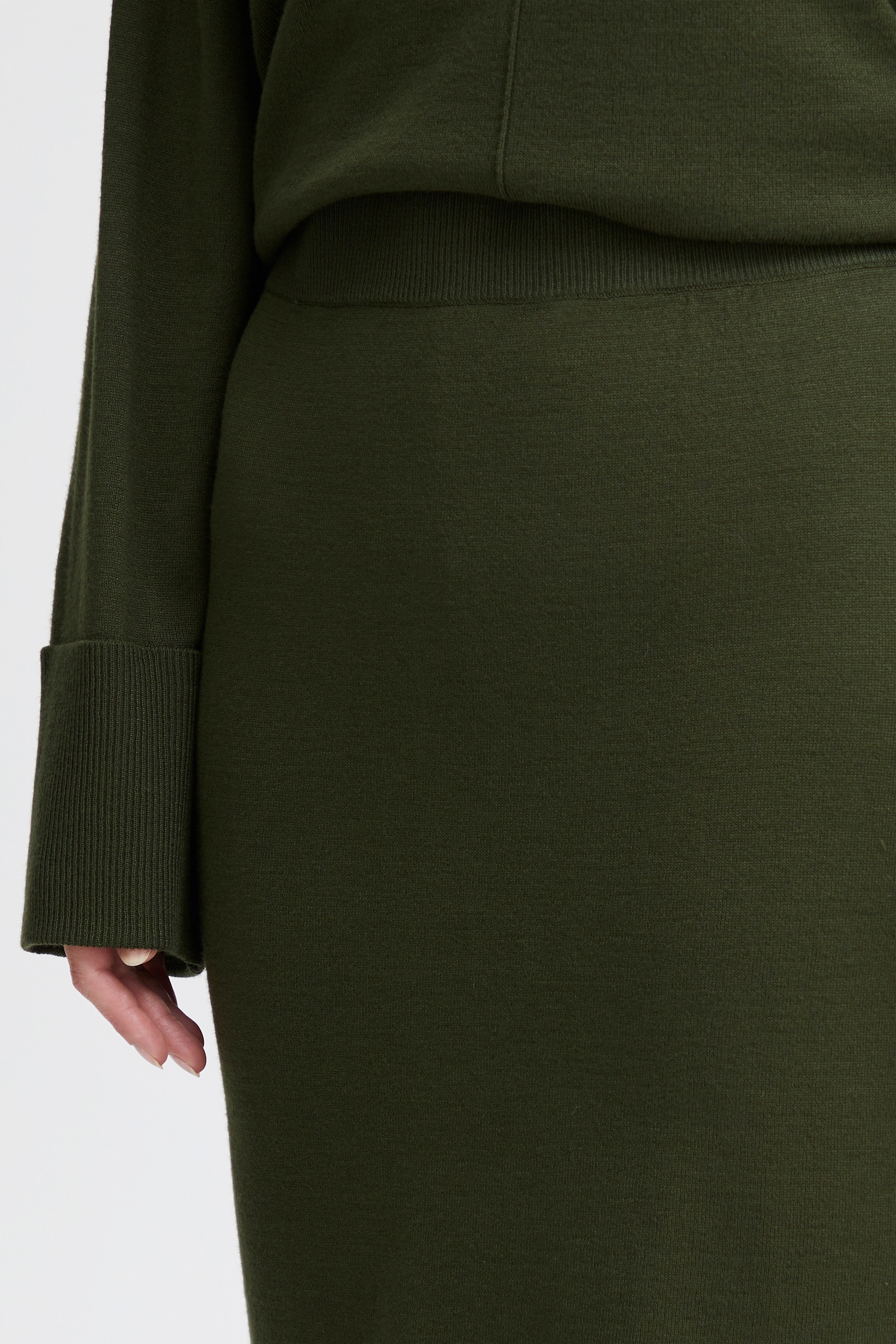 FRALMA Skirt LOOKBOOK DETAIL 20612742-190419