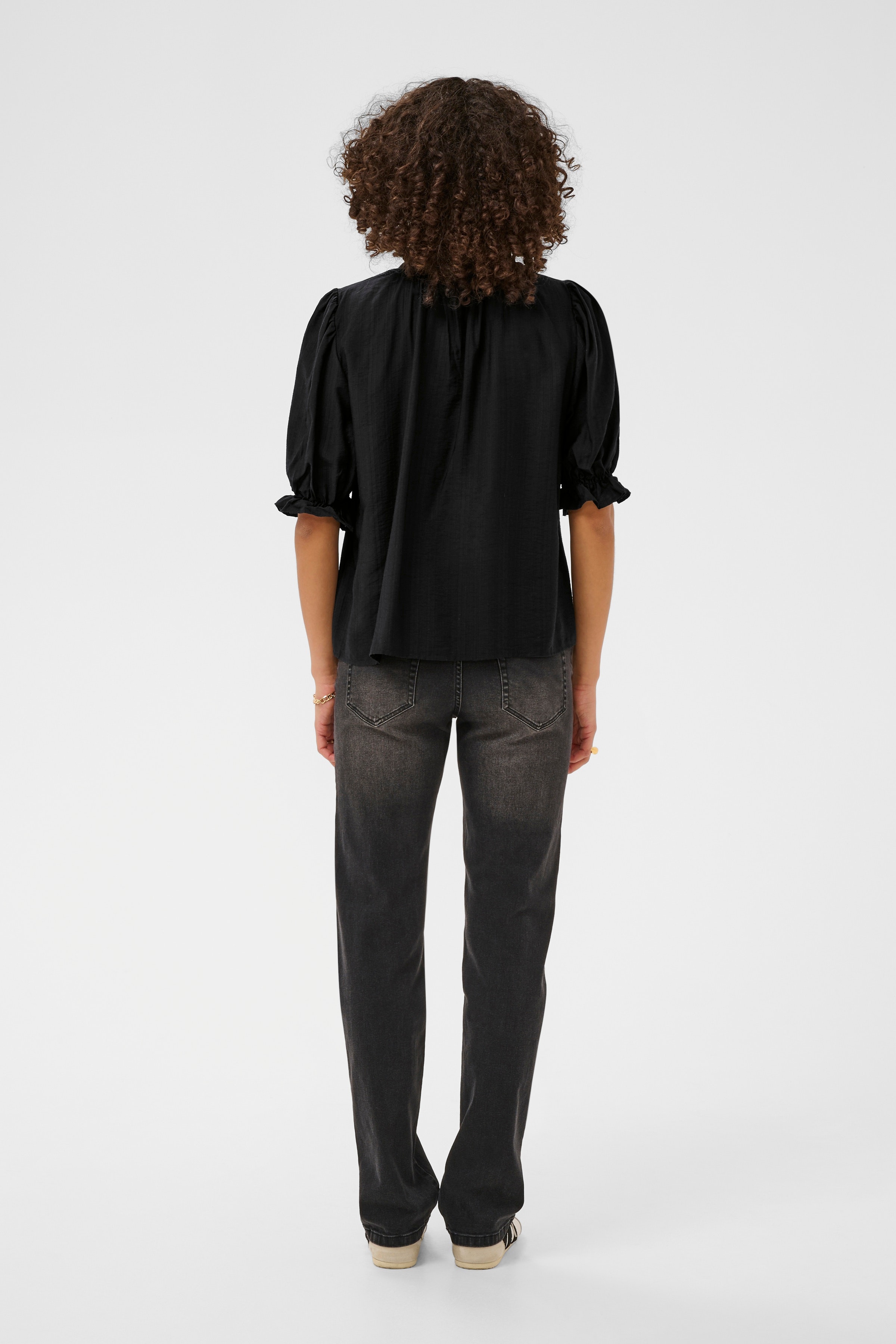 KAlufia Blus LOOKBOOK BACK 10511214-100121