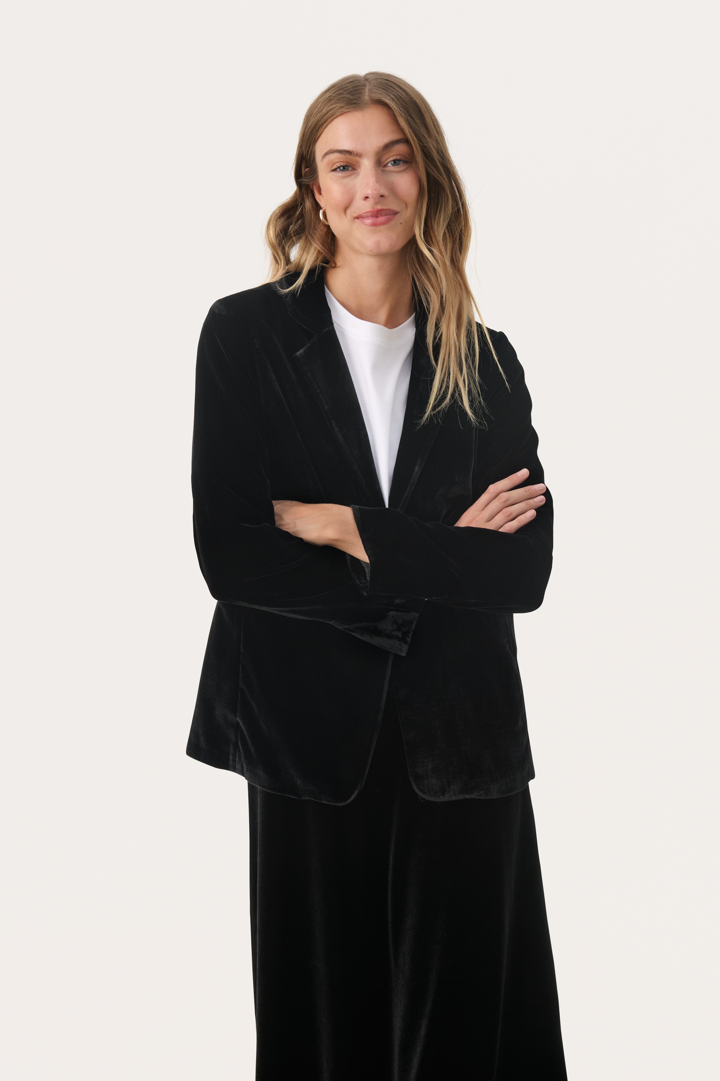 LorettaPW Blazer LOOKBOOK FRONT 30308865-194008