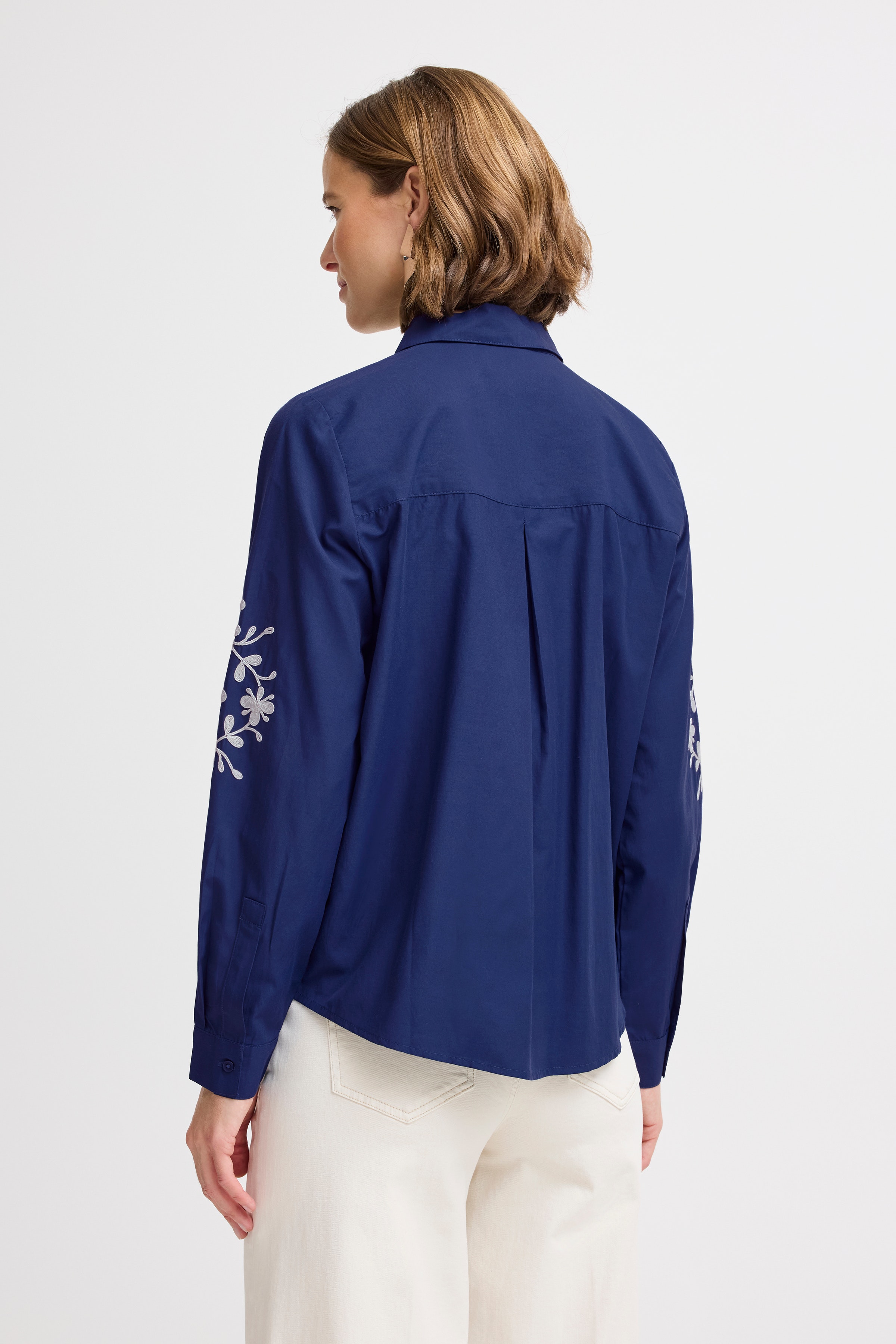 BYHETILA Skjorte LOOKBOOK BACK 20816242-193933