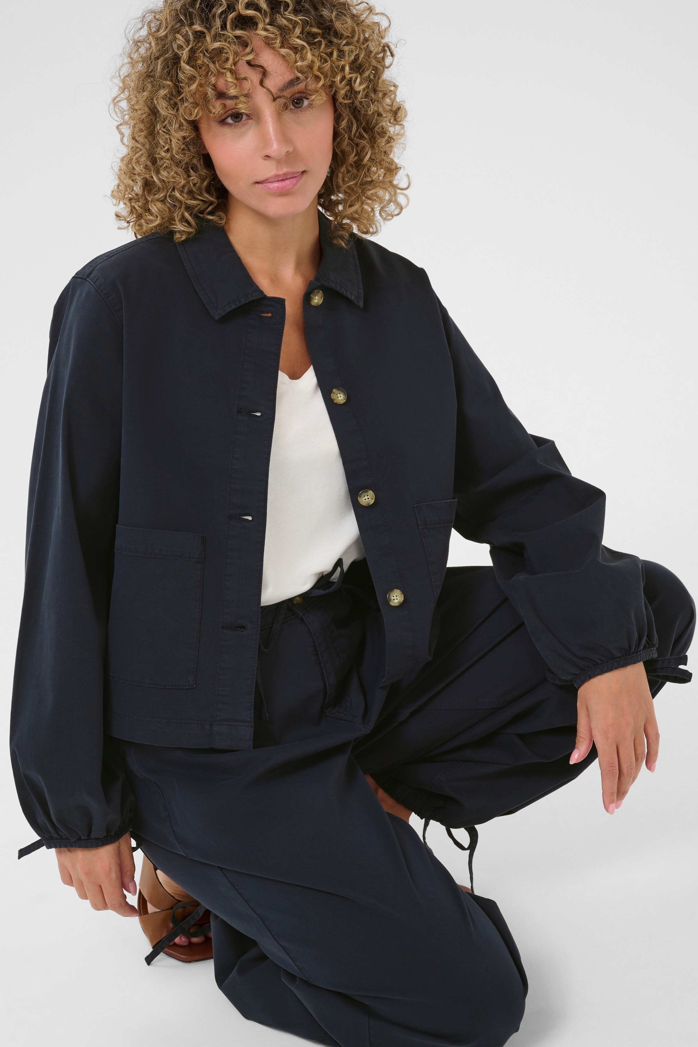 CRBerta Casual jacket LOOKBOOK DETAIL 10613646-193923