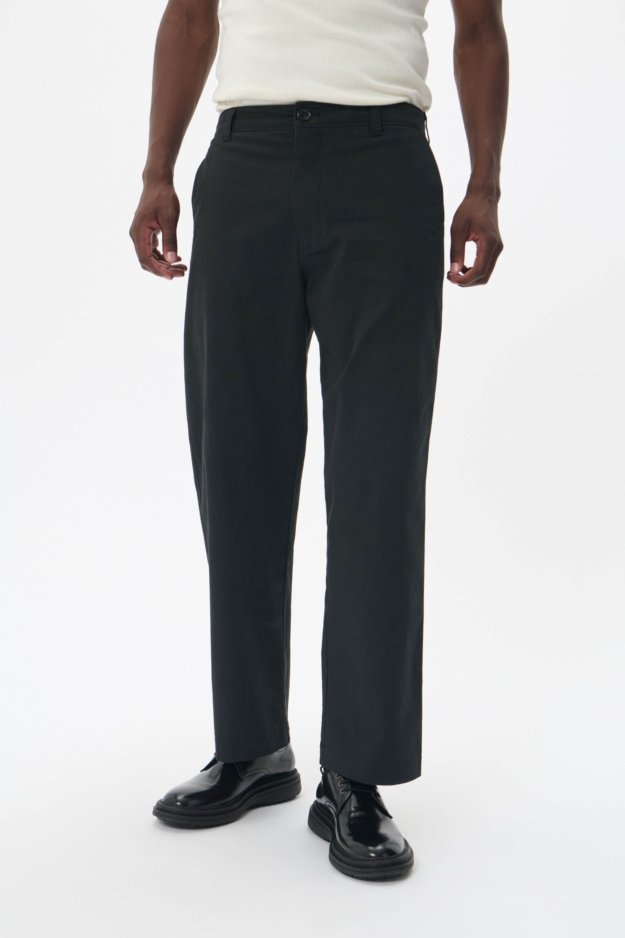 MAchino M73 Trousers LOOKBOOK FRONT 30207782-300275