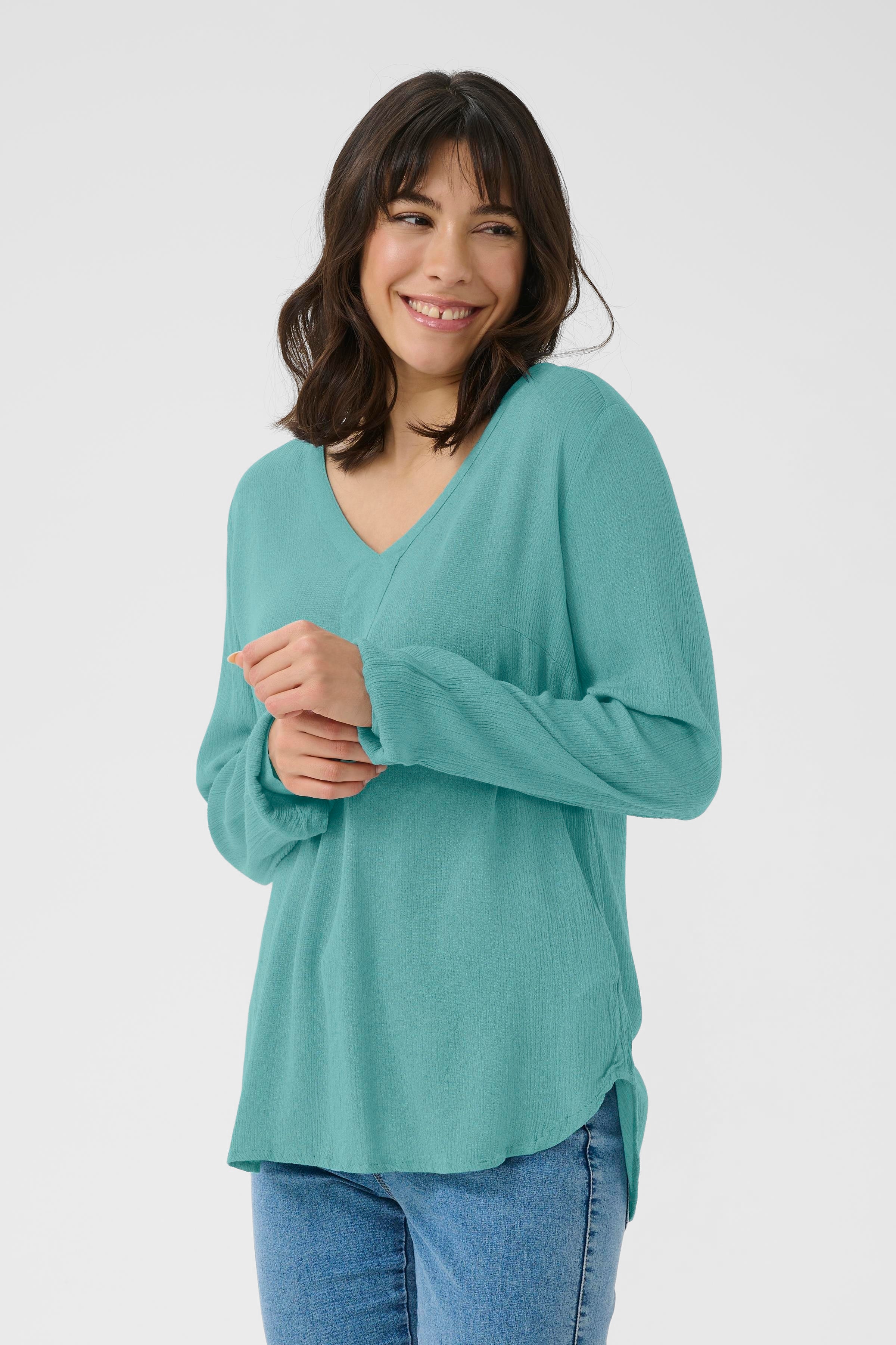 KAamber Bluse LOOKBOOK FRONT 501032-174919