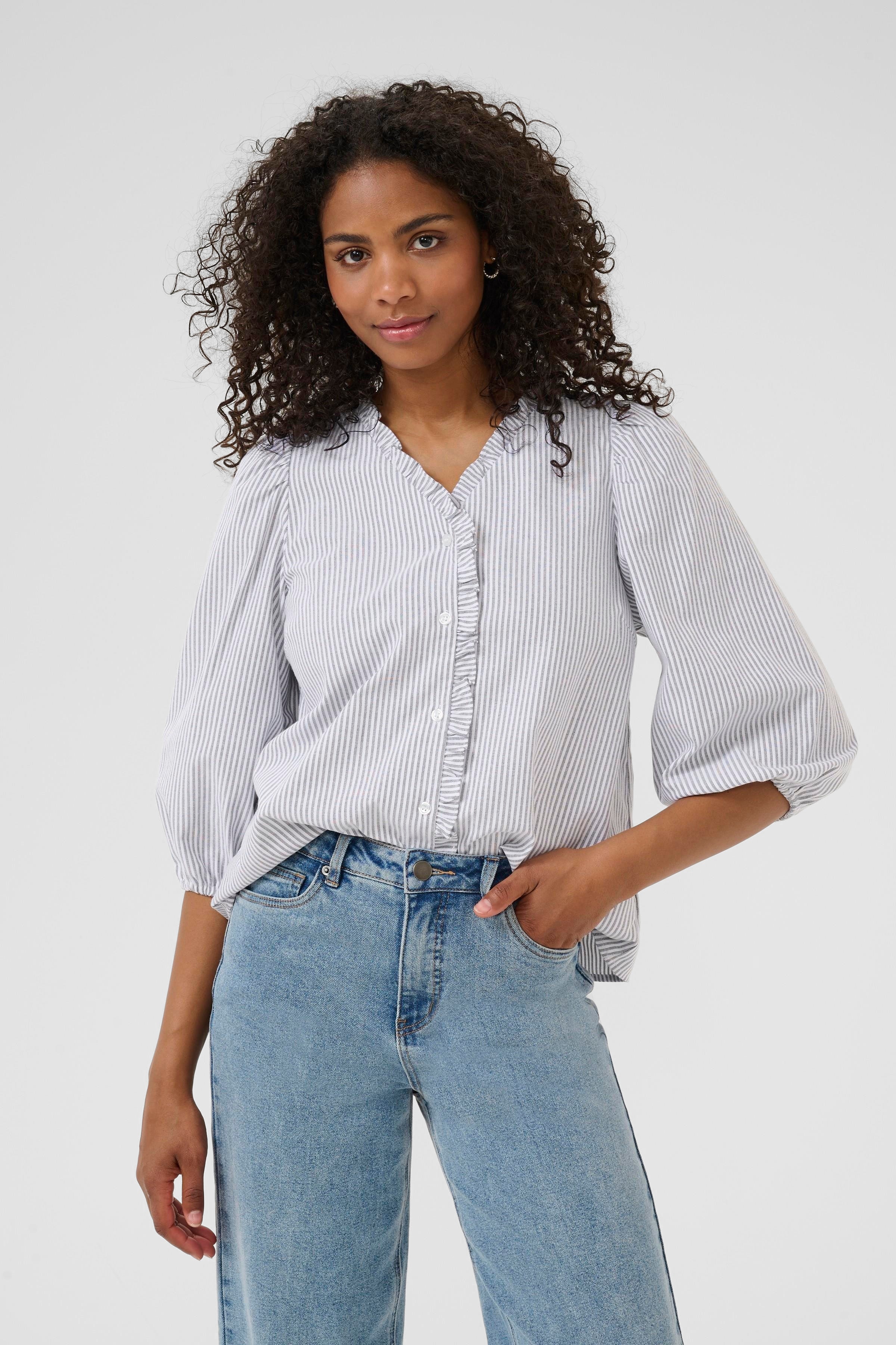 KAosita Bluse LOOKBOOK FRONT 10510345-107917