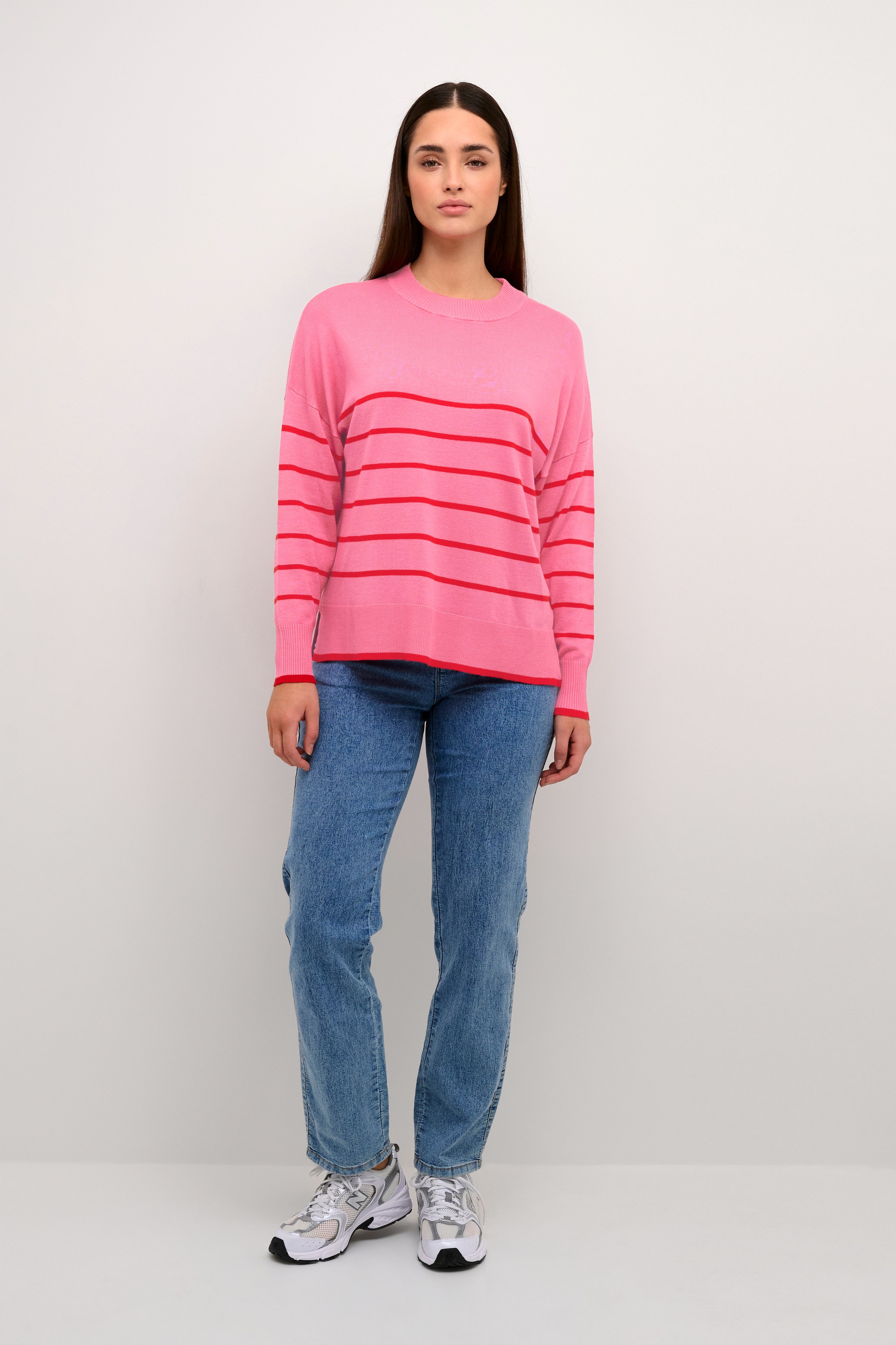 BPalona Pullover LOOKBOOK FRONT 10590386-104965B