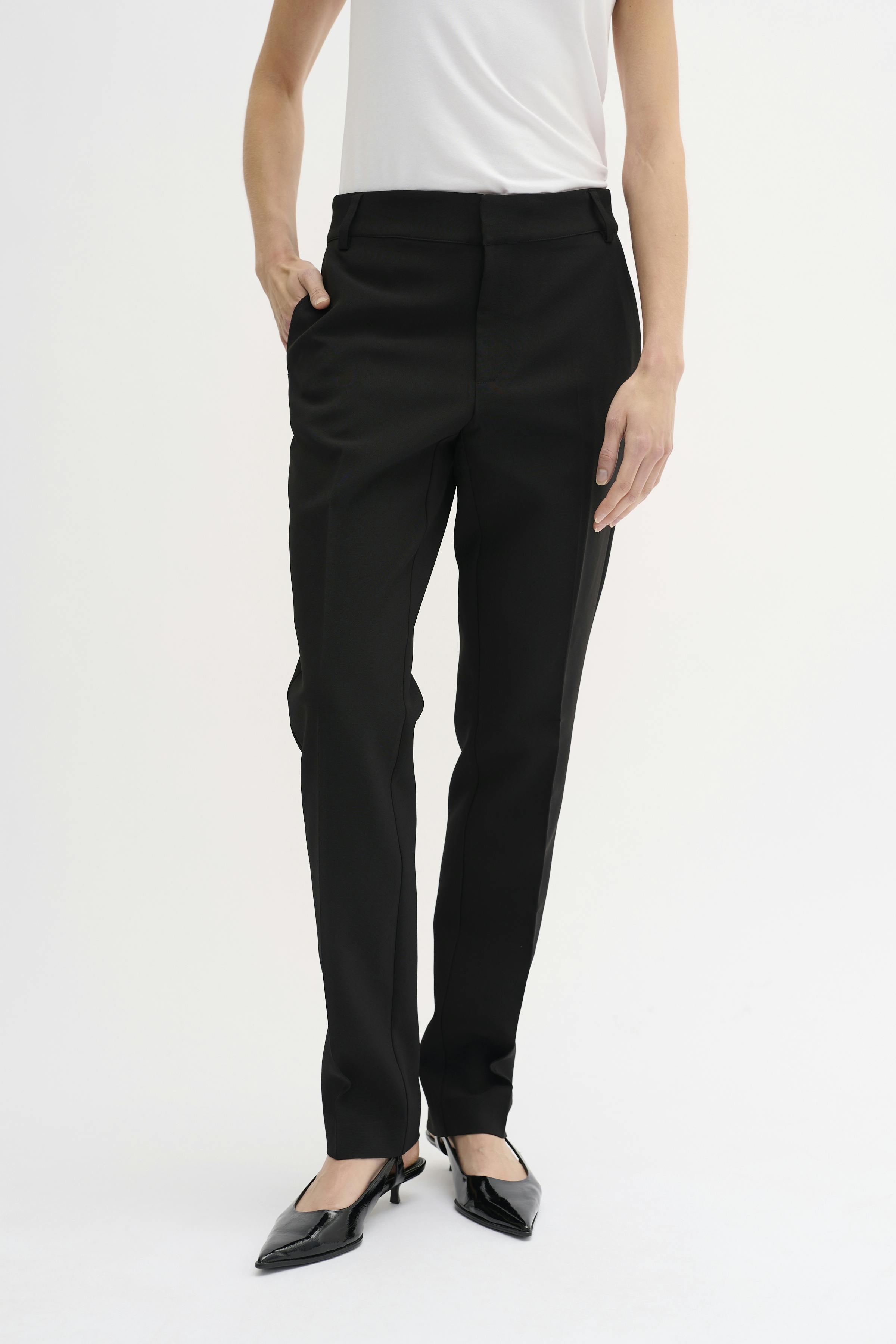 26 Broek LOOKBOOK FRONT 10704221-100031