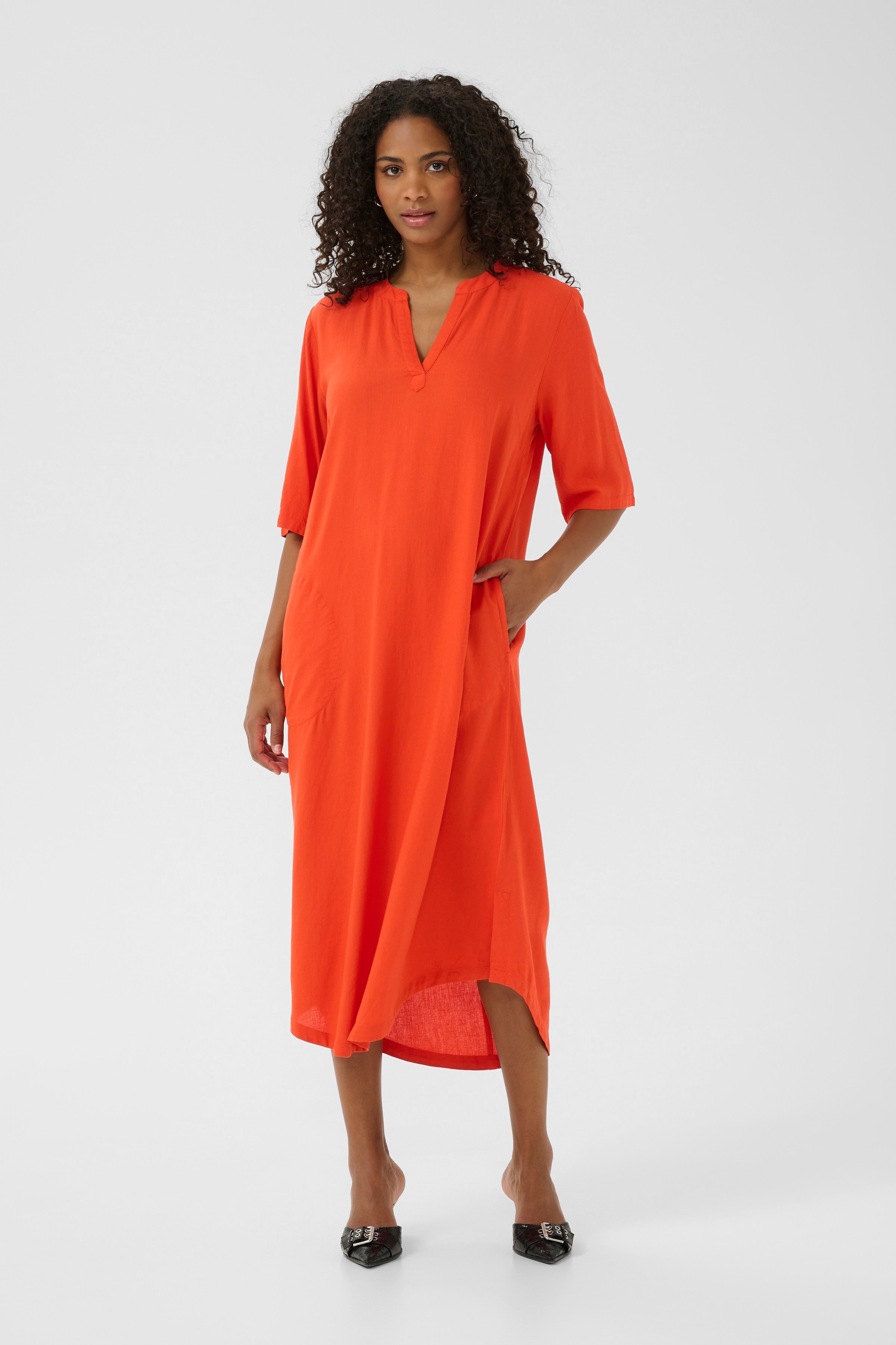KAmilia Lin kjole LOOKBOOK FRONT 10508312-171558