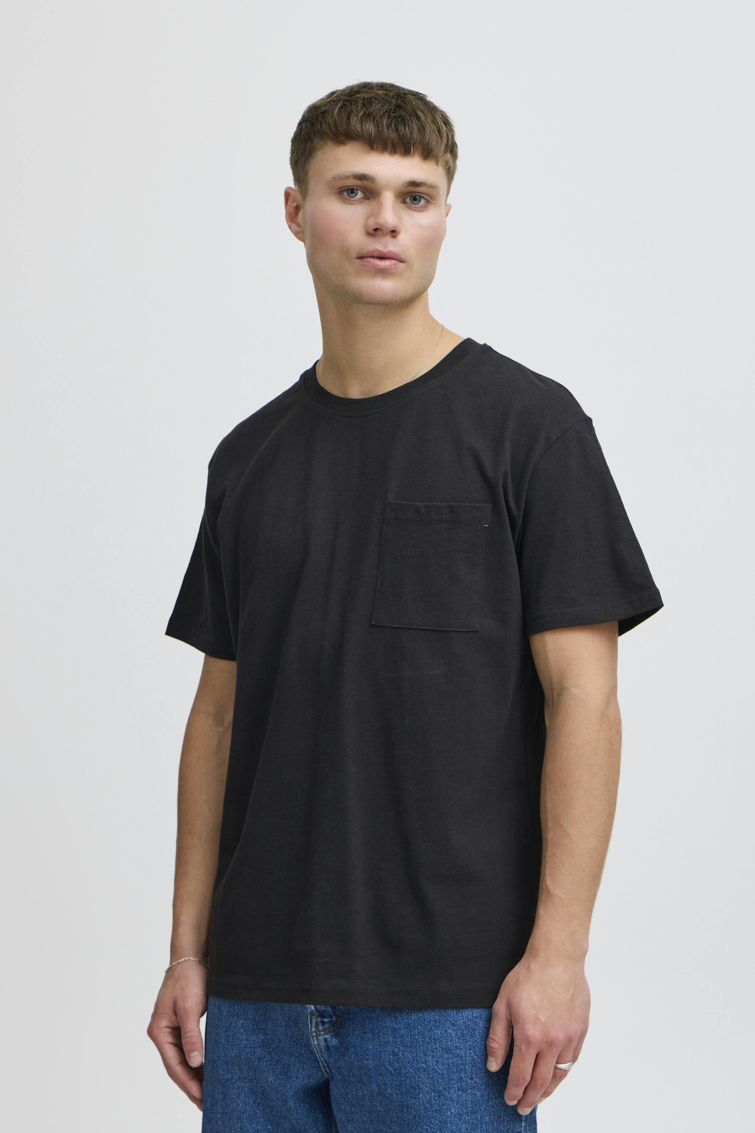 SDDURANT T-shirt LOOKBOOK FRONT 21107372-194008