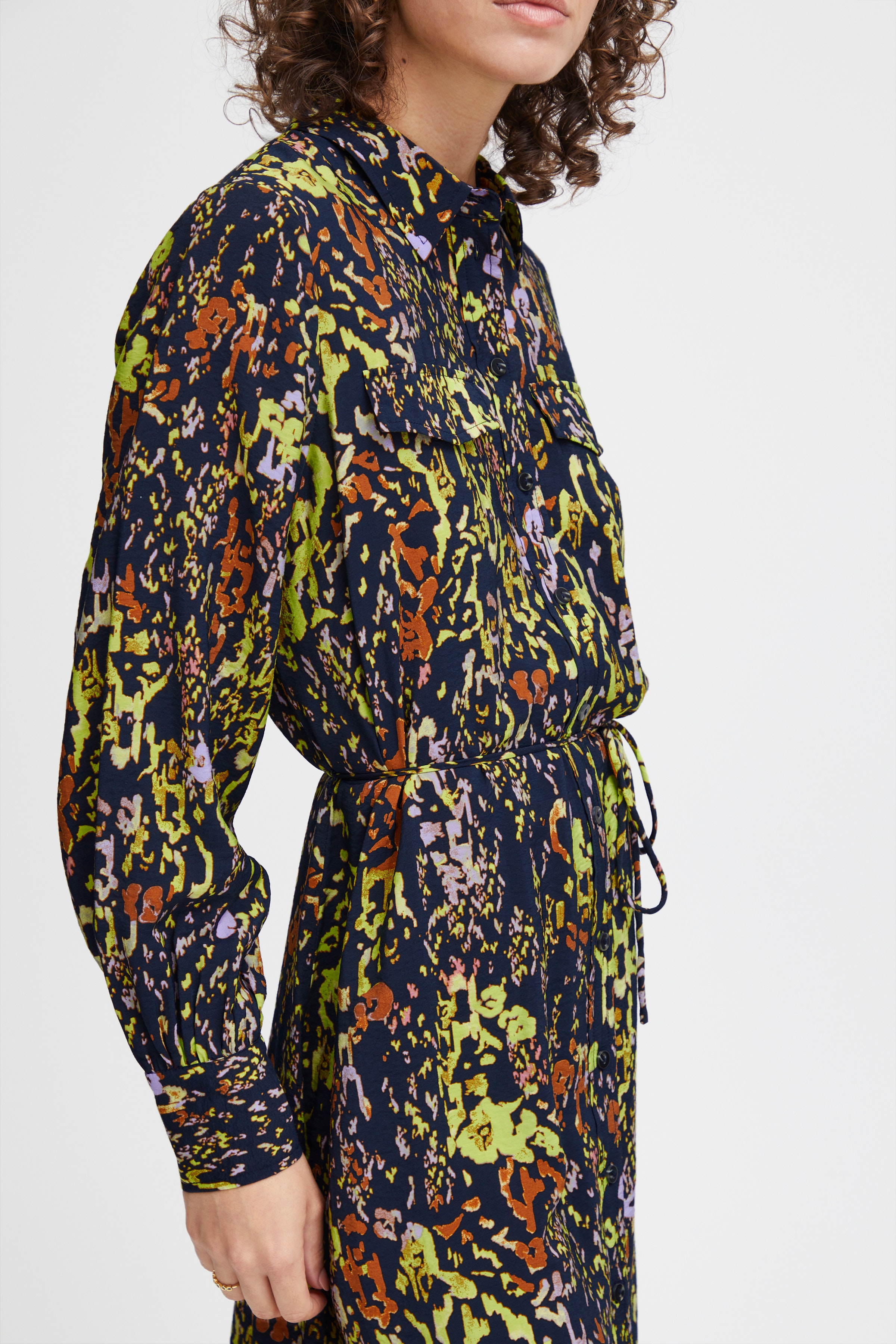 IHAZINO Kjole LOOKBOOK DETAIL 20119736-202443