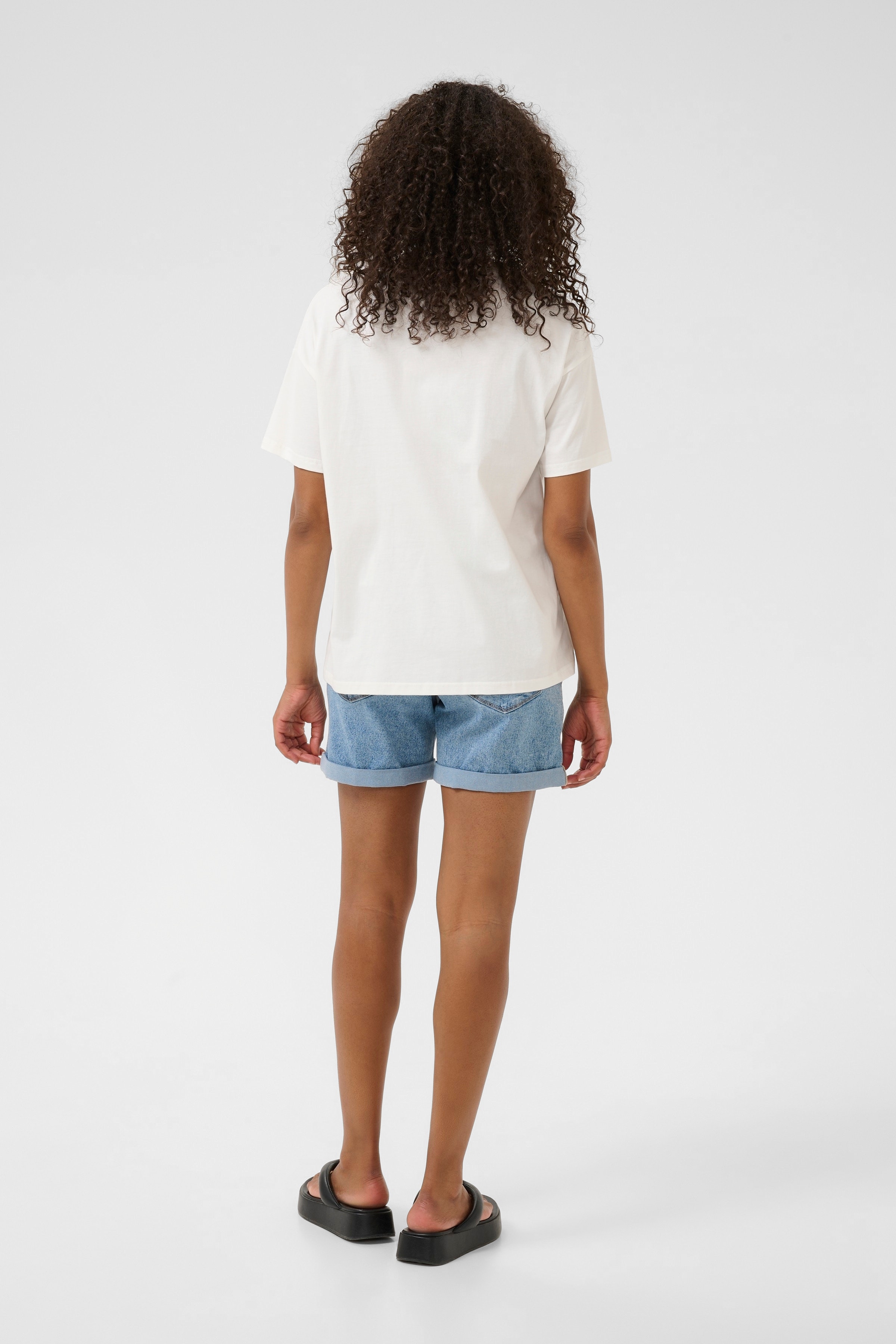 KAvigga T-shirt LOOKBOOK BACK 10509995-110602