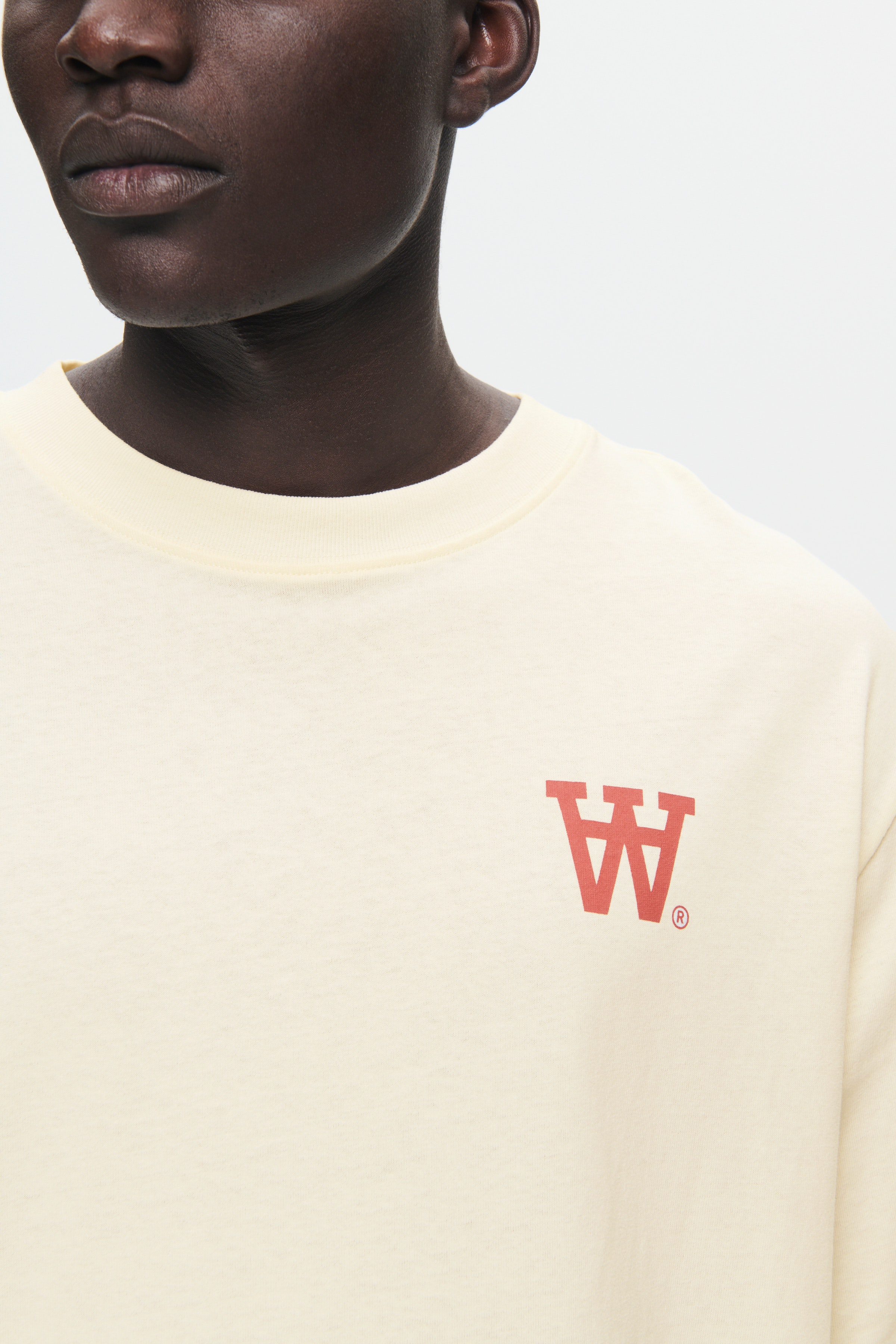 WWAsa Seal T-shirt LOOKBOOK DETAIL 30250073-110606