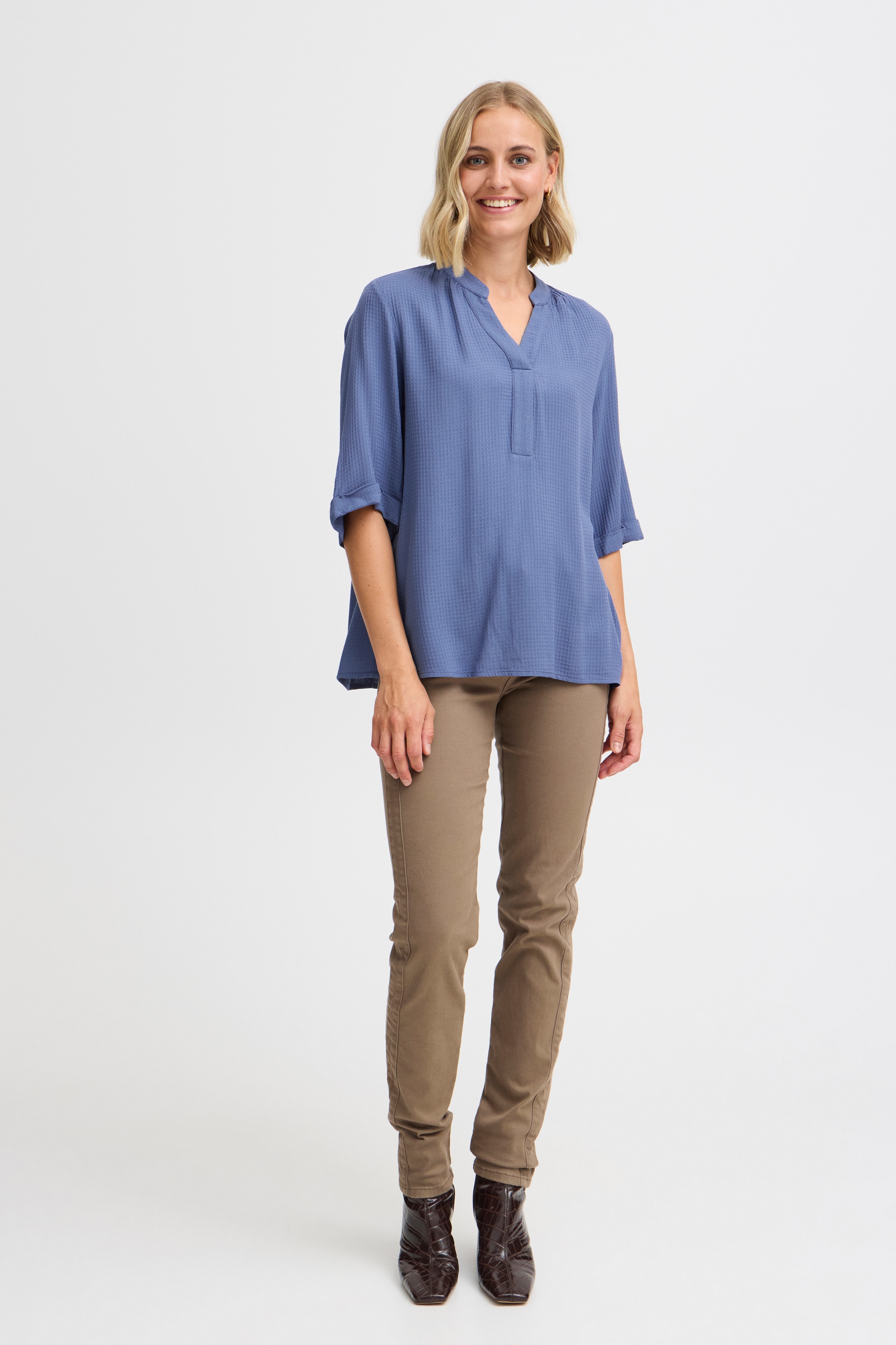 FROLINE Blouse LOOKBOOK FRONT 20614144-193929