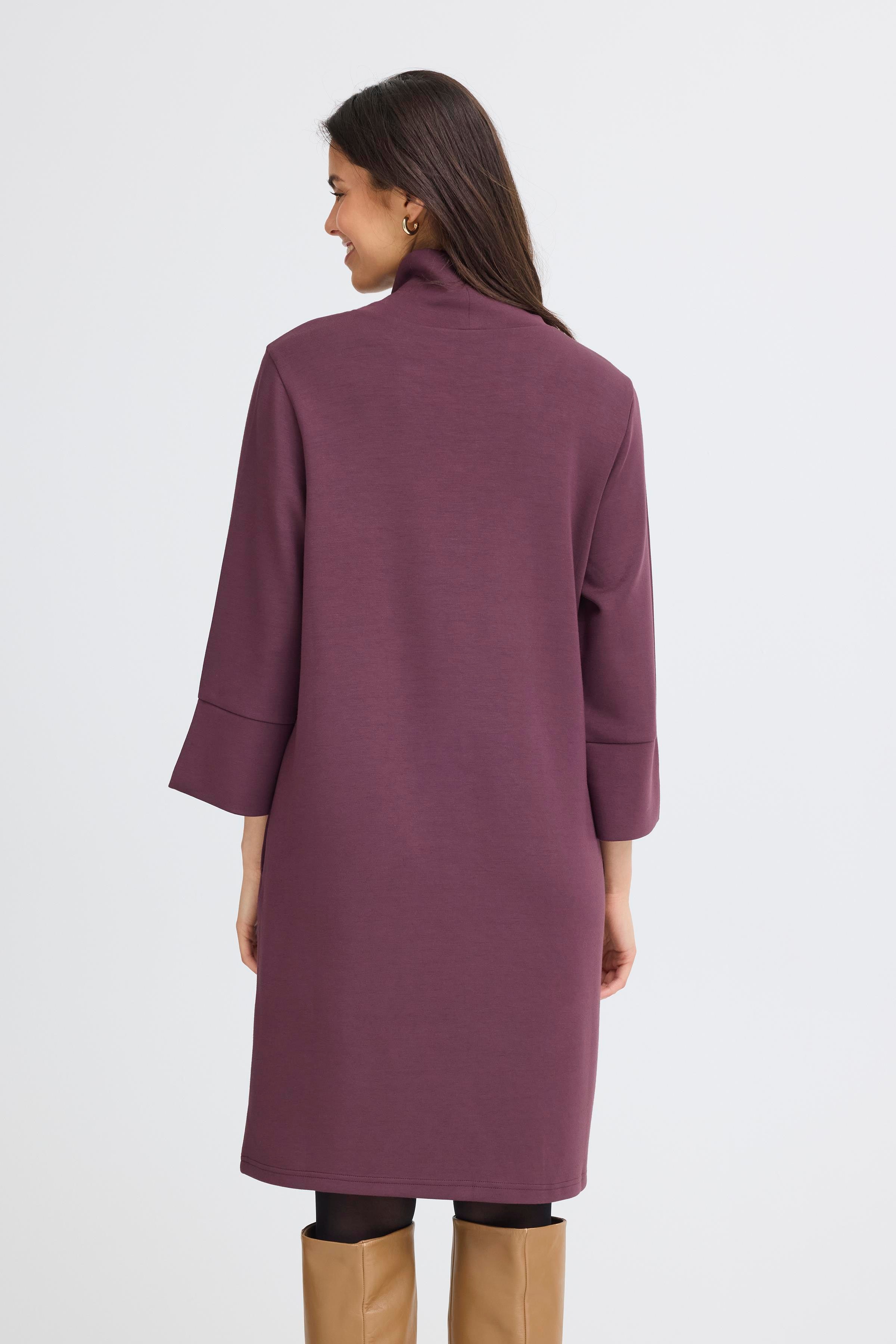 FRAURORA Kjole LOOKBOOK BACK 20617129-191619
